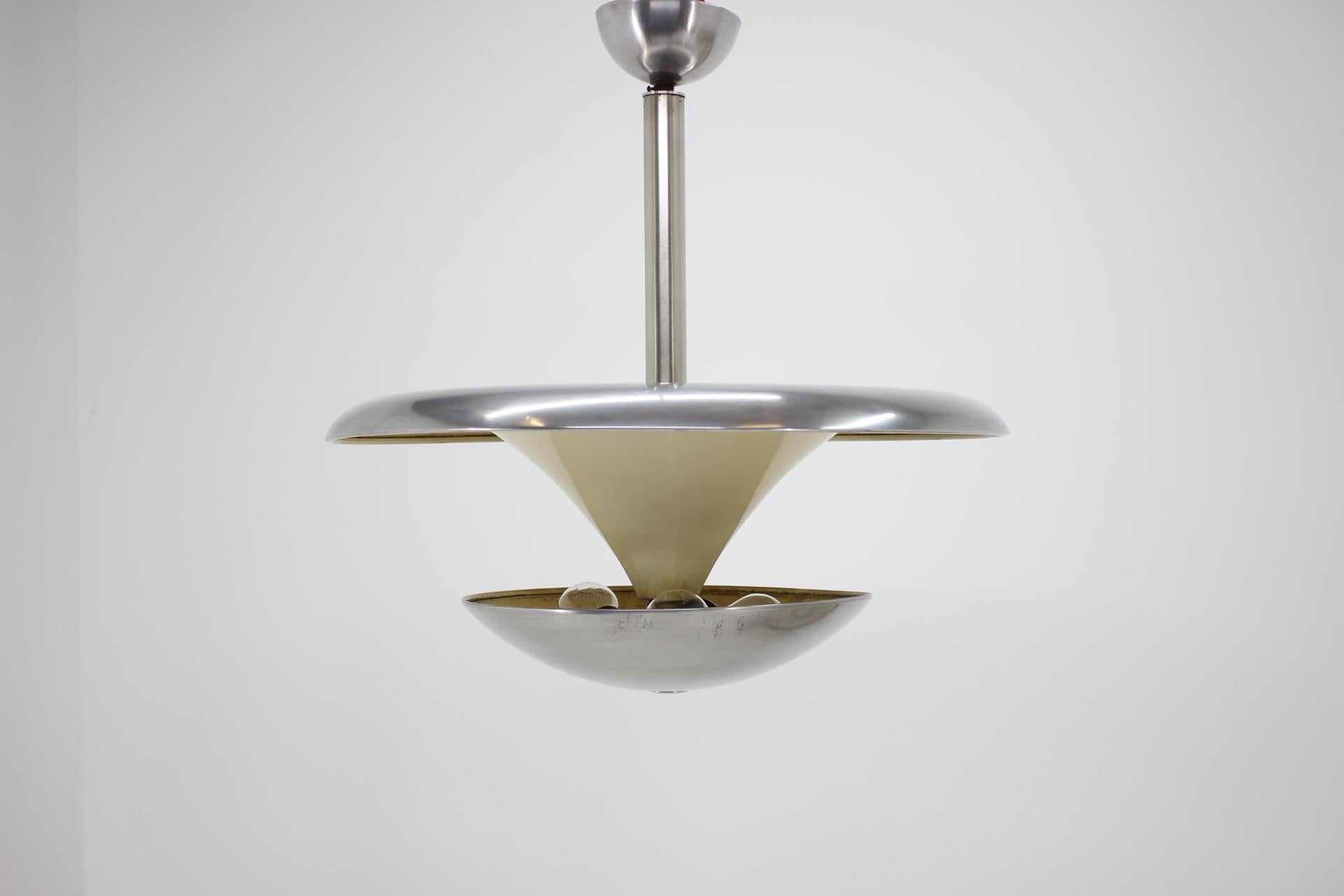 Ciondolo Bauhaus, František Anýž in vendita