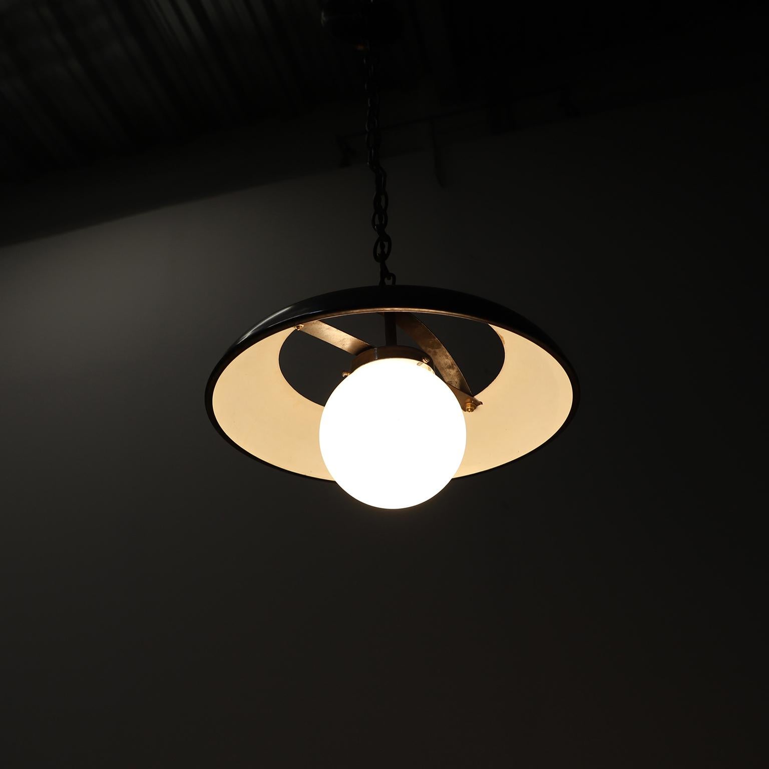 Lampada a sospensione Bauhaus In condizioni buone in vendita a Mexico City, CDMX