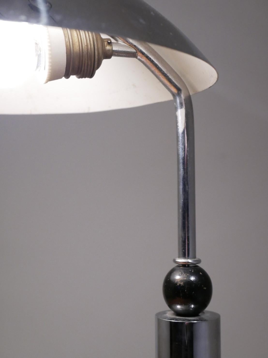 Desk lamp by KMD Daalderop from Tiel in The Netherlands, dating from the mid-1930 it comes complete in its nicest color - chromed metal with black base and central knob.