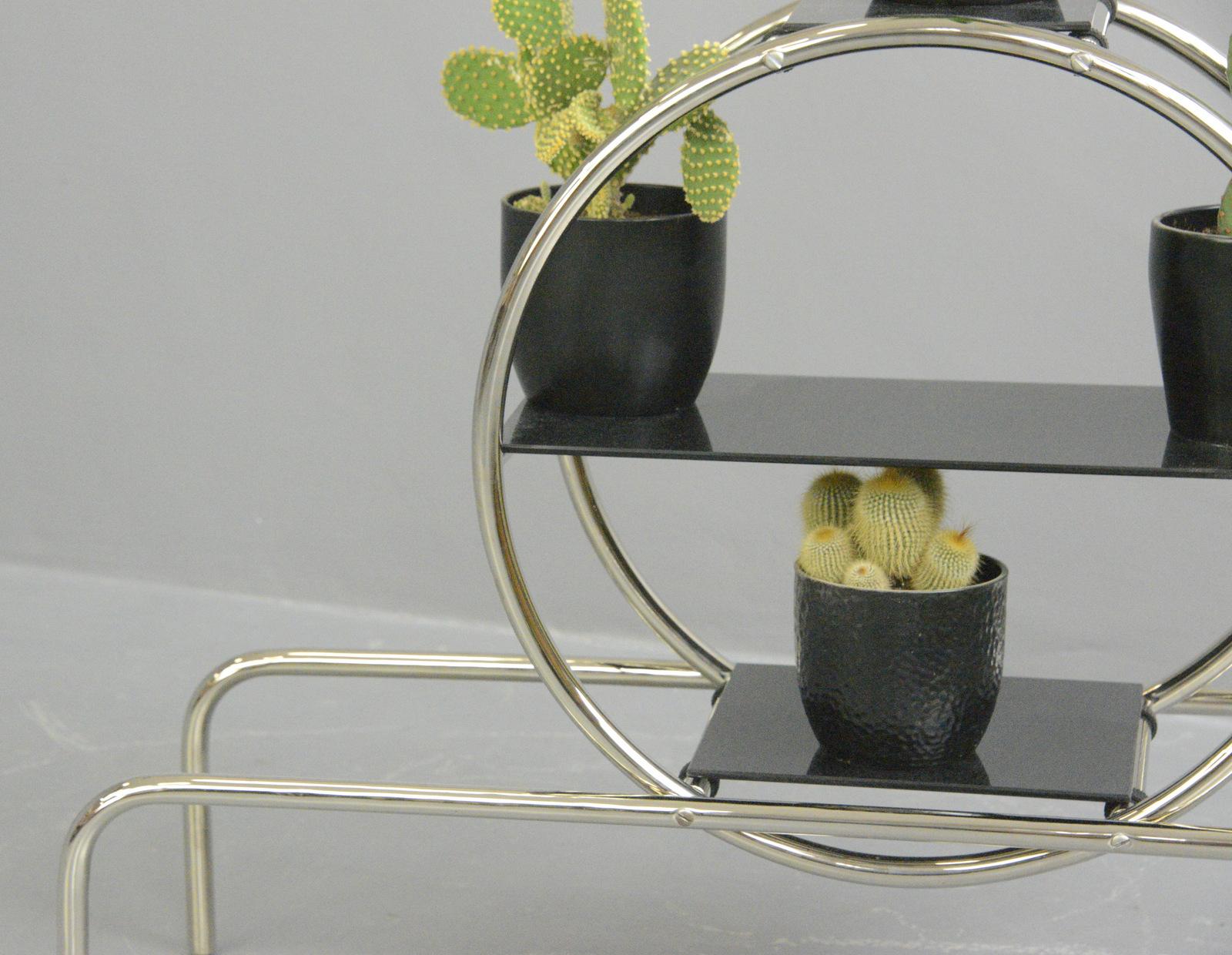 Bauhaus Plant Stand by Emile Guyot for Thonet, Circa 1930s For Sale 2