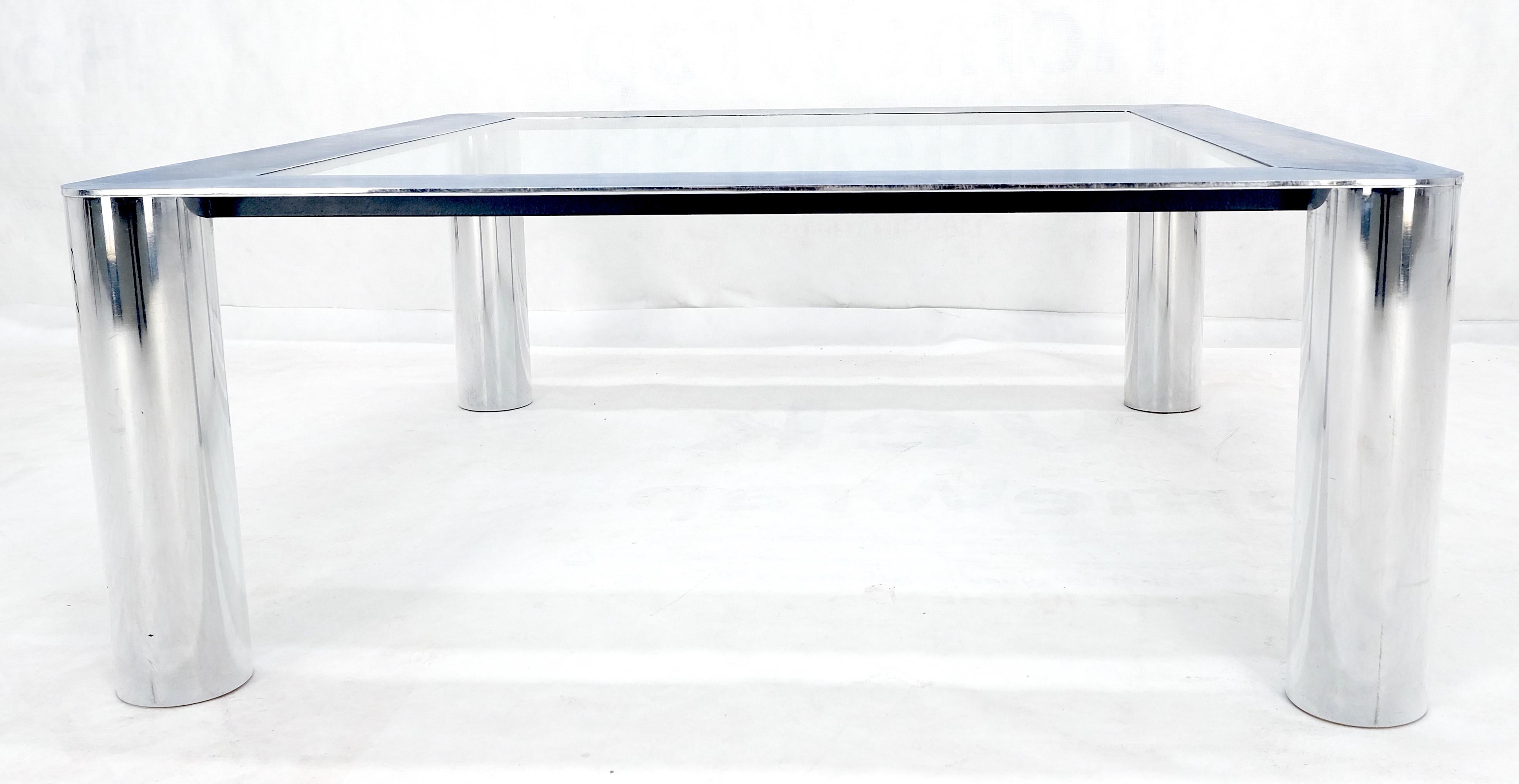 Table basse carrée 36