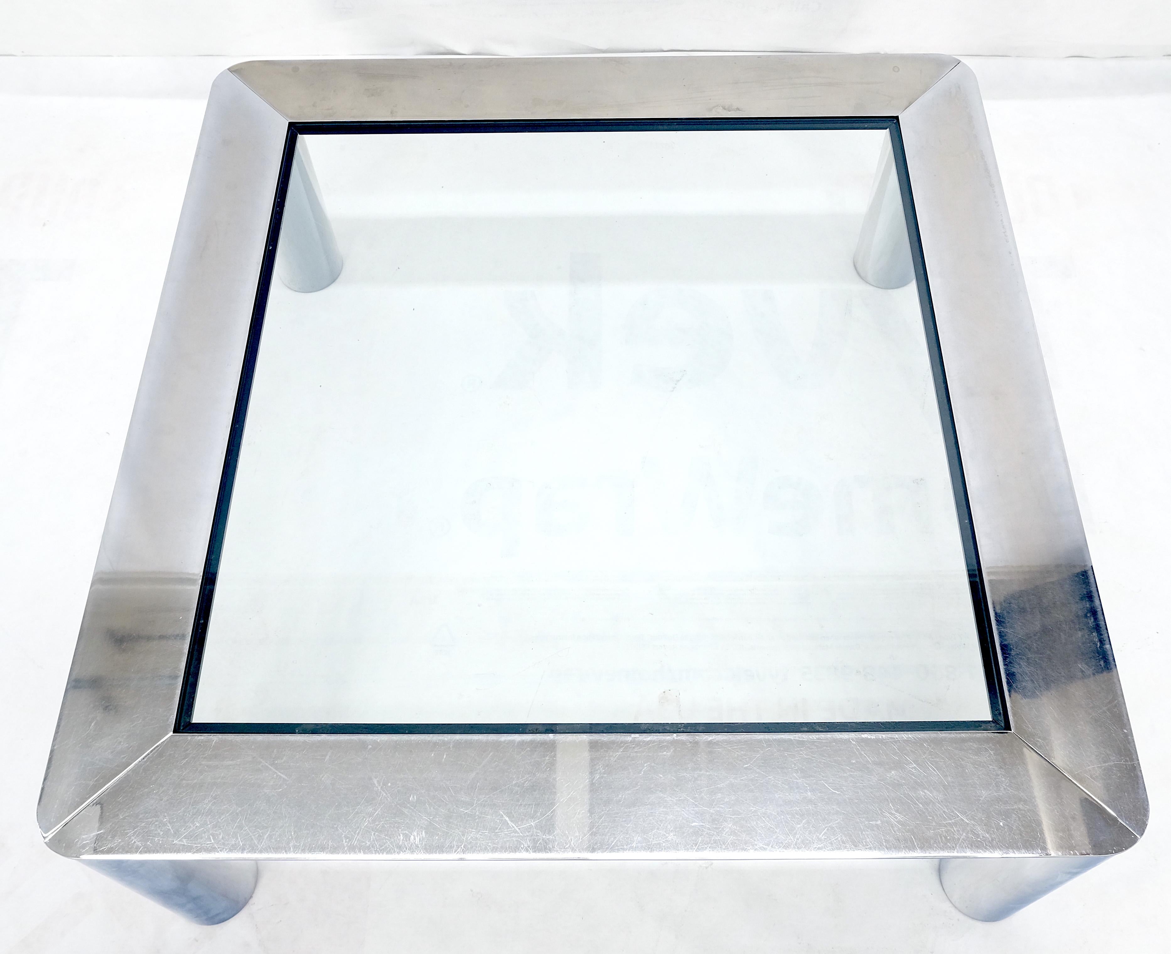 Table basse carrée 36