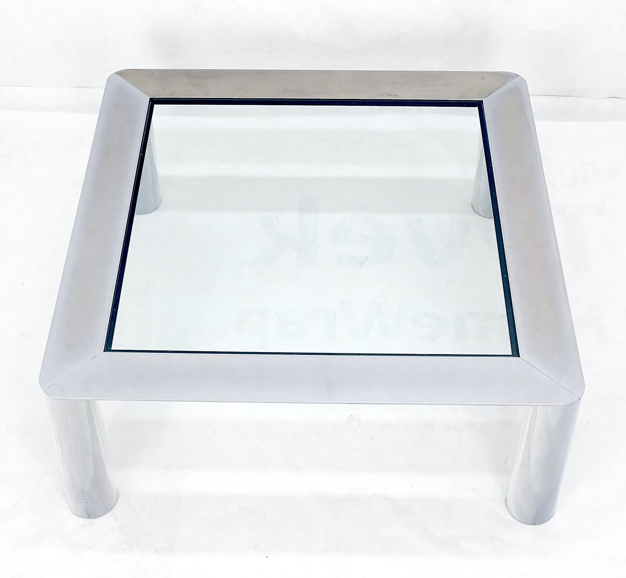 20ième siècle Table basse carrée 36