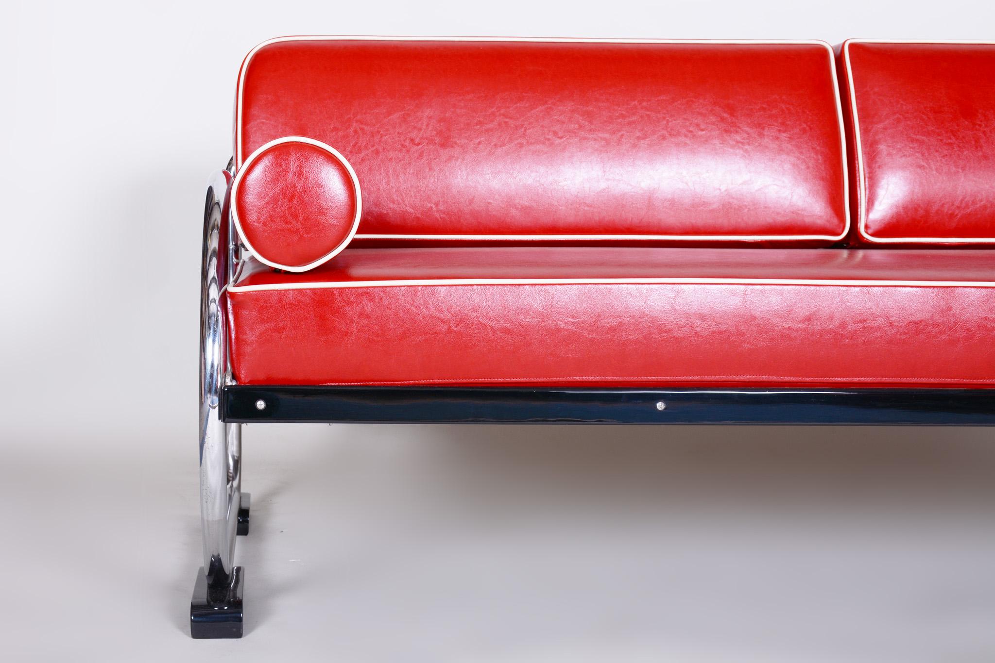 Rotes Bauhaus-Sofa aus verchromtem Stahlrohr von Robert Slezák, Design by Thonet, 1930er Jahre (Tschechisch) im Angebot