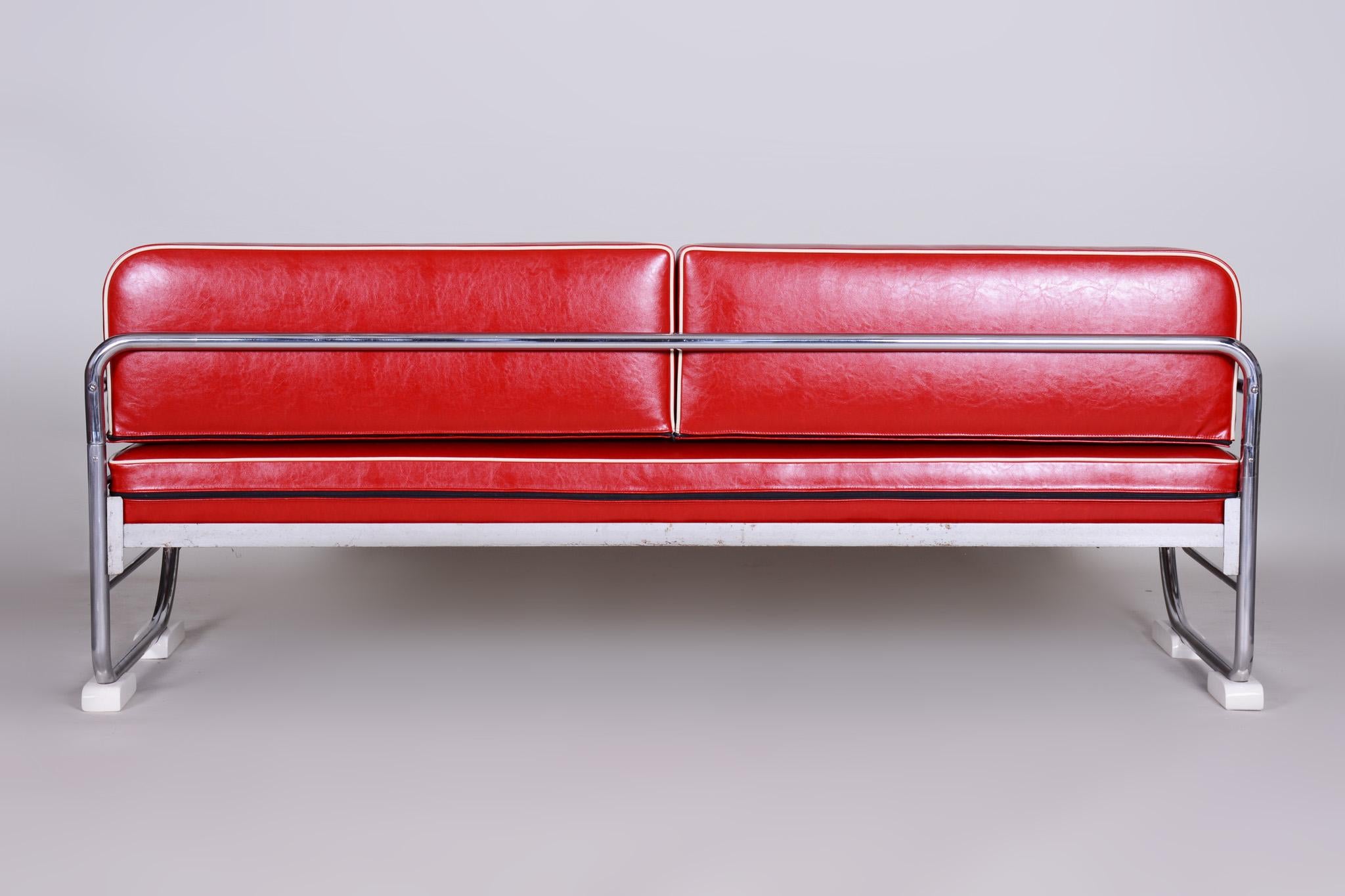 Leather Bauhaus Red Tubular Chromed Steel Sofa by Robert Slezák, Design by Thonet, 1930s For Sale