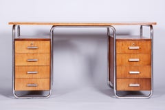 Escritorio de haya restaurado Bauhaus, fabricado en los años 30 por Robert Slezak, Chequia