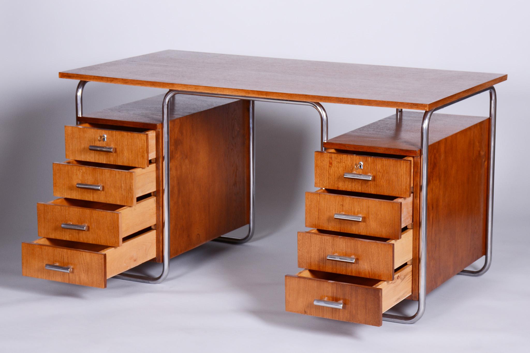 20th Century Bauhaus Restored Beech Writing Desk Made in 1930s by Robert Slezak, Czechia For Sale