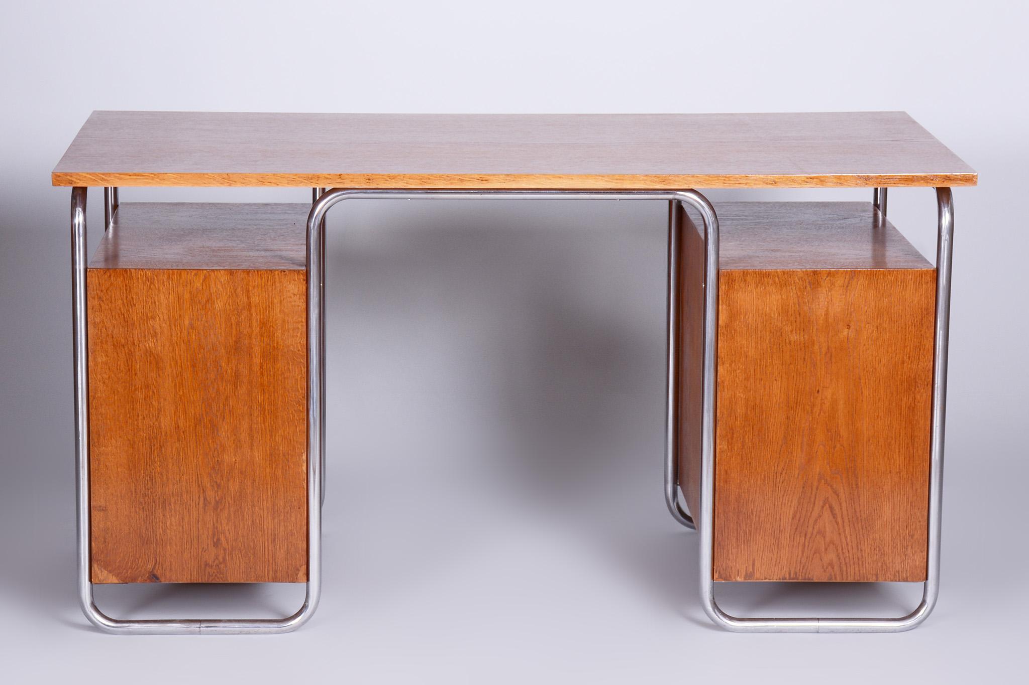 Bauhaus Restored Beech Writing Desk Made in 1930s by Robert Slezak, Czechia For Sale 3