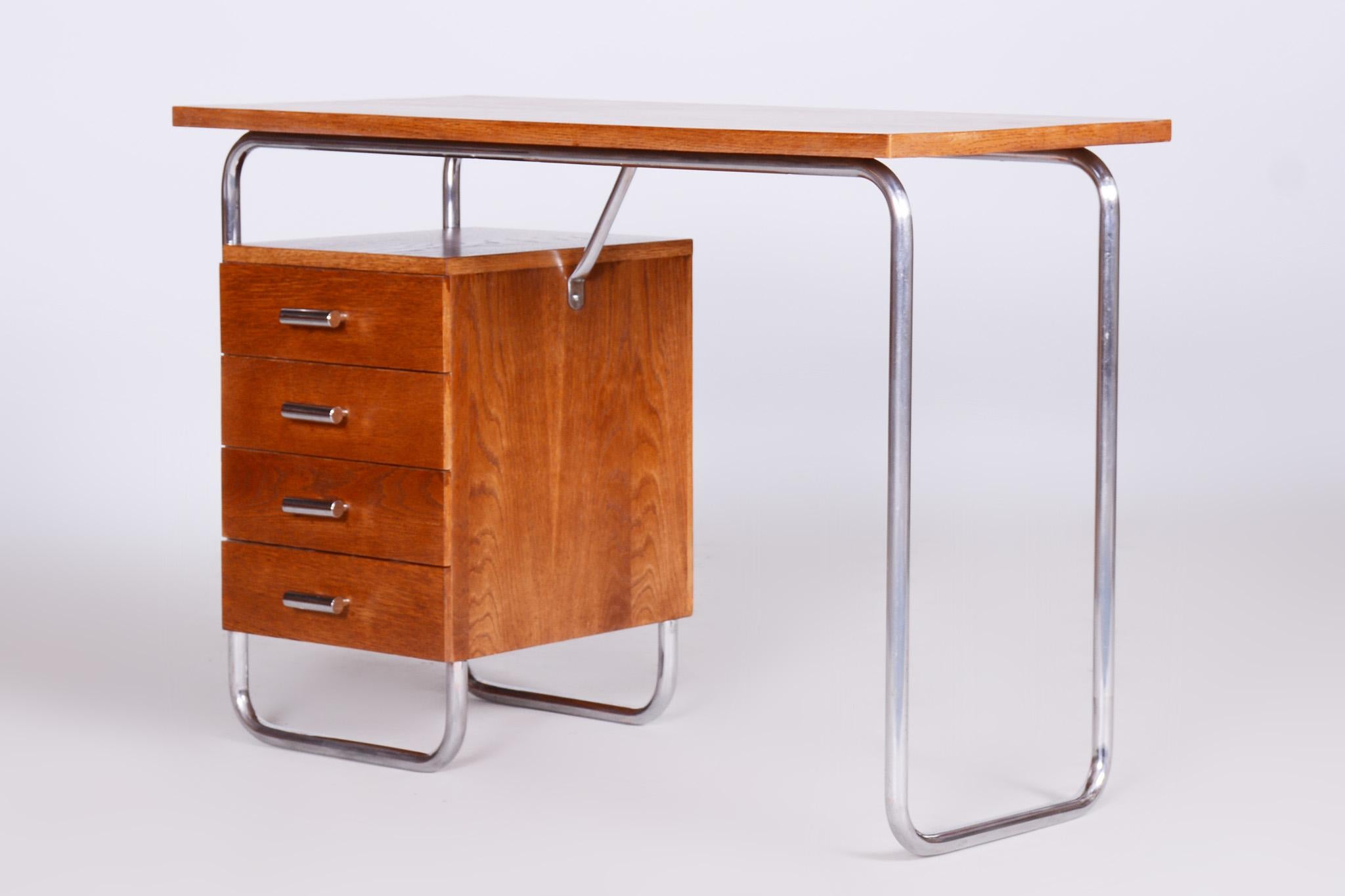 Bauhaus Restored Oak Writing Desk Made in 1930s by Robert Slezak, Czechia 5