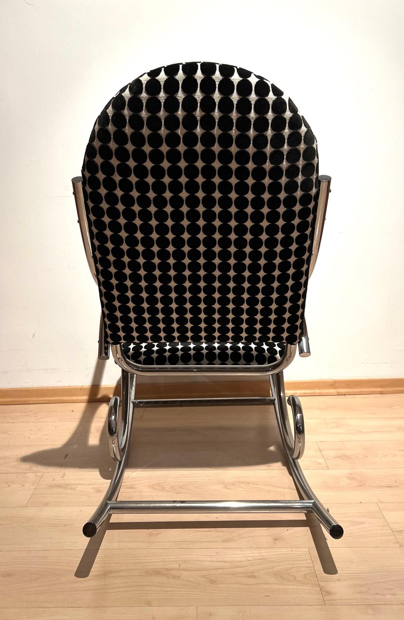 Bauhaus Rocking Chair, Chromed Steeltubes, Germany, circa 1930 For Sale 3
