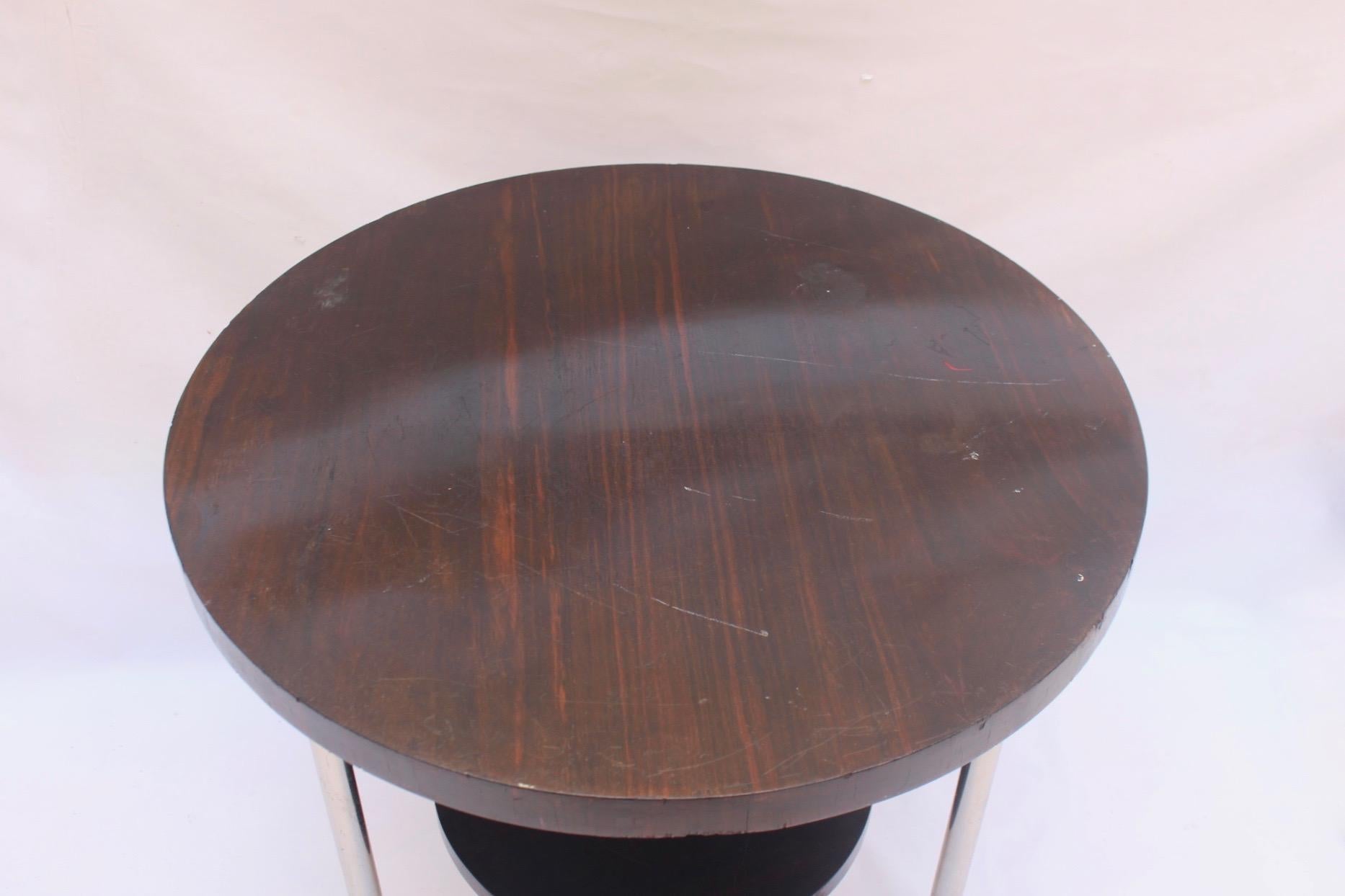 Bauhaus Round Palisander Side Coffee Table in the Style of Josef Hoffmann, 1930s For Sale 1