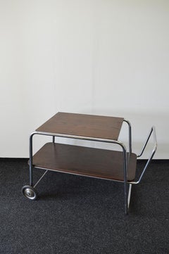 Chariot de bar ou de service en chêne Bauhaus par Robert Slezák pour Kovona, années 1940