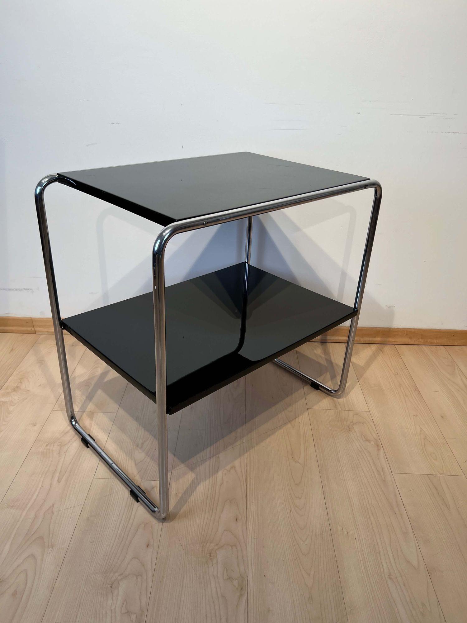 Bauhaus Shelf by Mauser, Tubular Steel and Black Lacquer, Germany, 1940s In Excellent Condition In Regensburg, DE