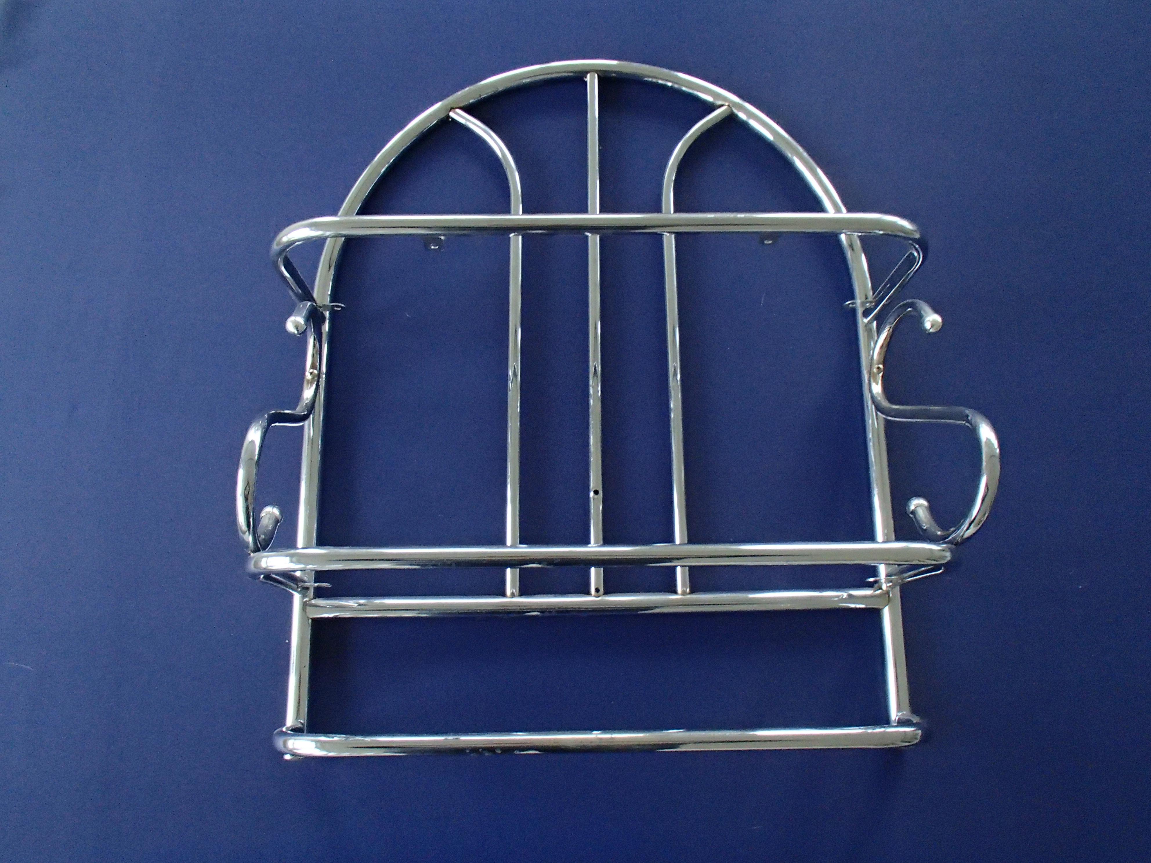 Bauhaus shelv chrome for kitchen or bathroom with towelrack glass shelves missing.