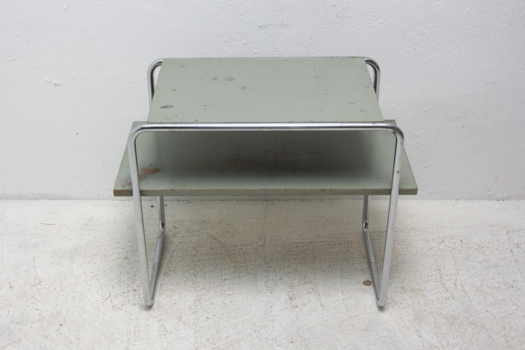 Bauhaus Side Table B12 Designed by Marcel Breuer, 1930's For Sale 4
