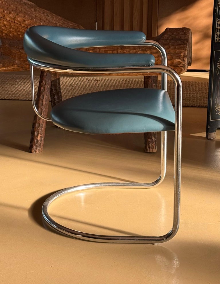 Bauhaus SS33 chair by Anton Lorenz for Thonet, 20th century For