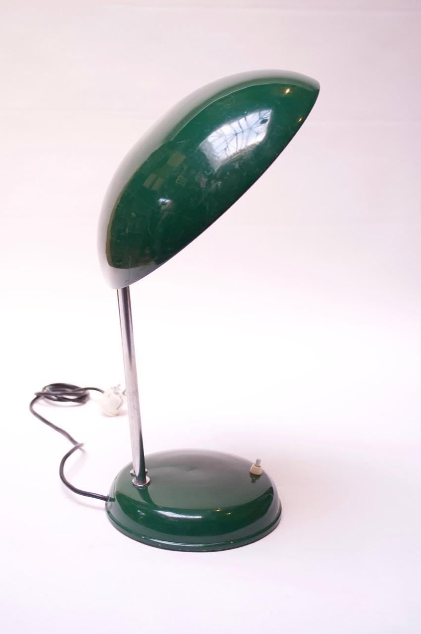 Mid-20th Century Bauhaus-Style 1940s Adjustable Table Lamp Attributed to Philips