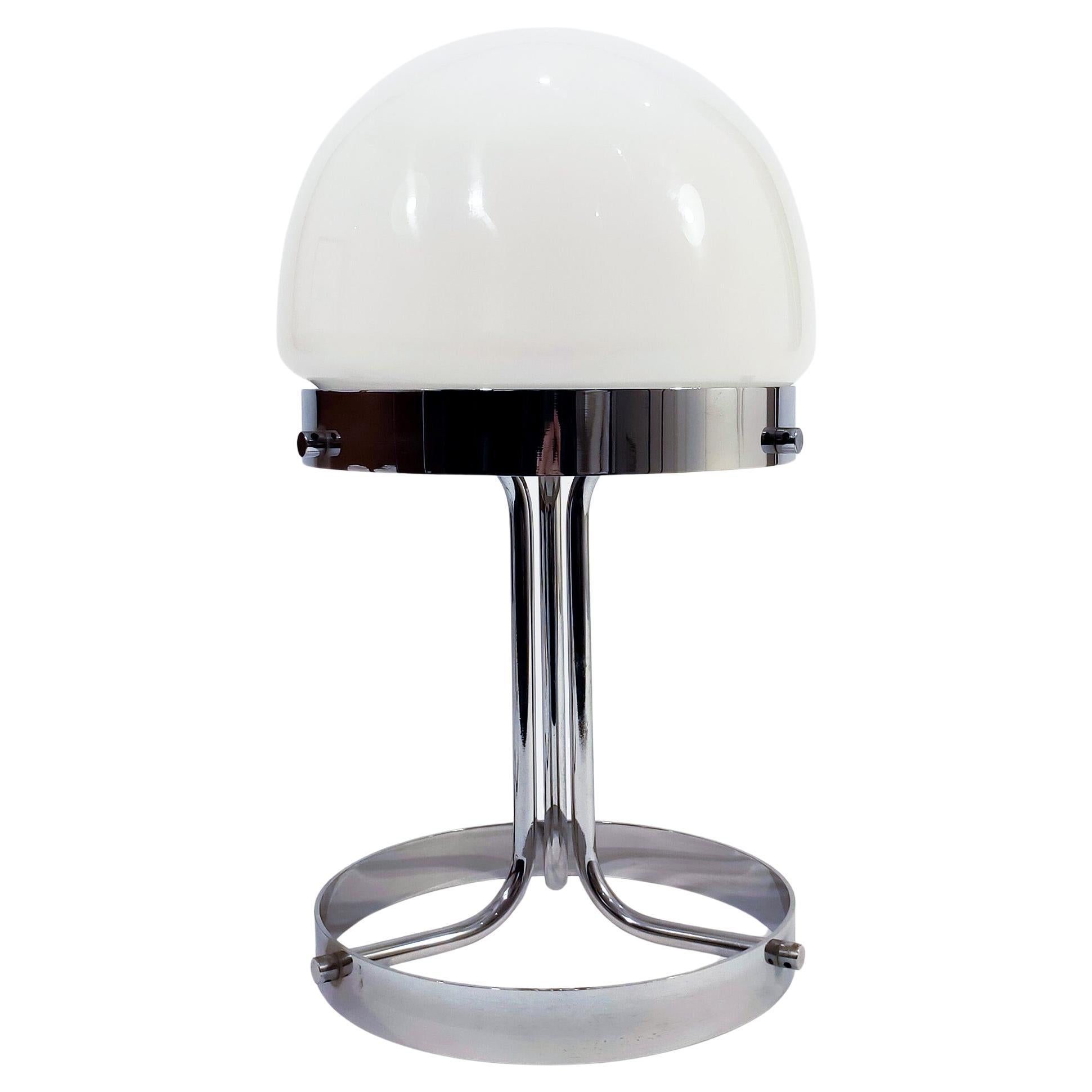 Bauhaus style big table lamp by André Ricard for Metalarte, Spain, 1970s en venta