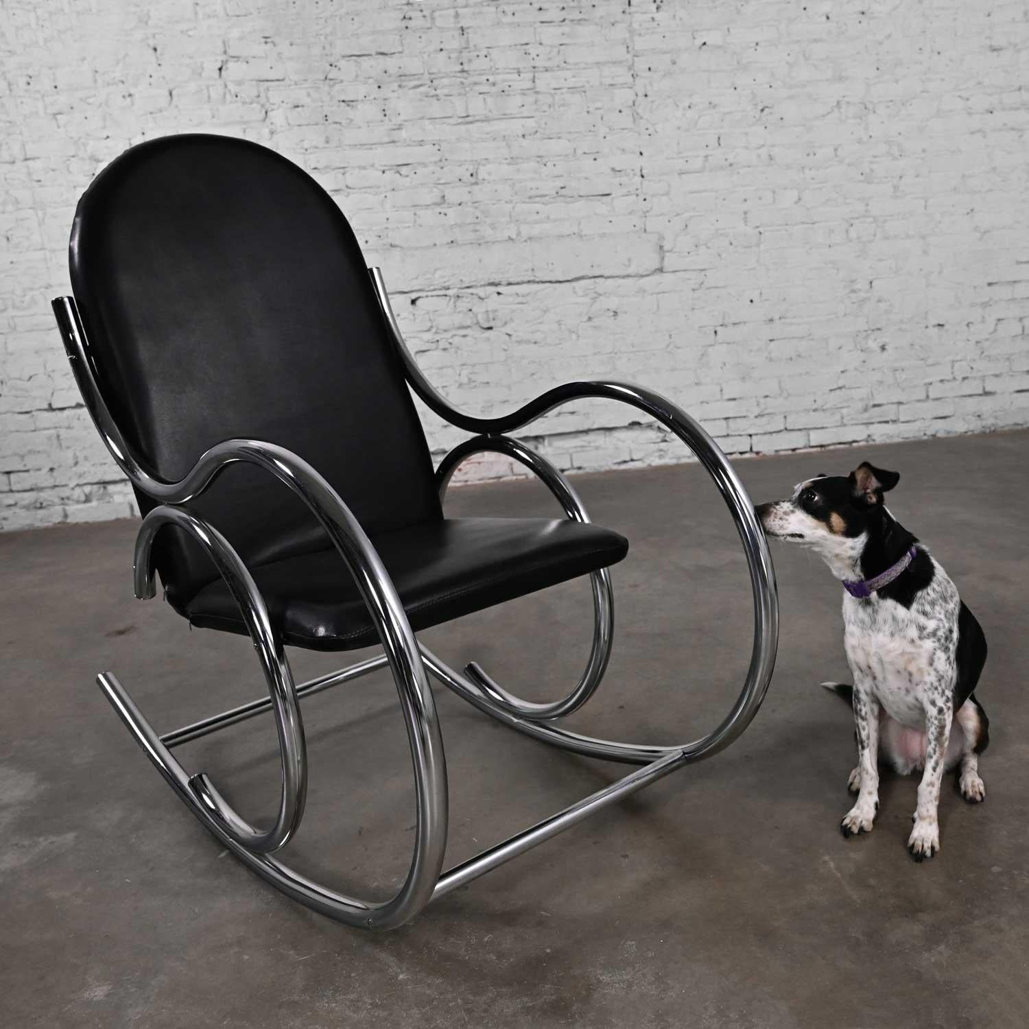Bauhaus Style Black Vinyl & Chrome Bentwood Style Rocking Chair After Thonet For Sale 8