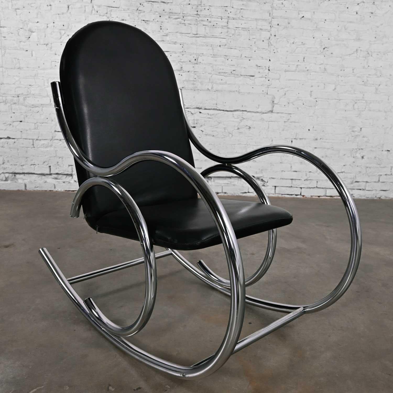 Bauhaus Style Black Vinyl & Chrome Bentwood Style Rocking Chair After Thonet For Sale 9