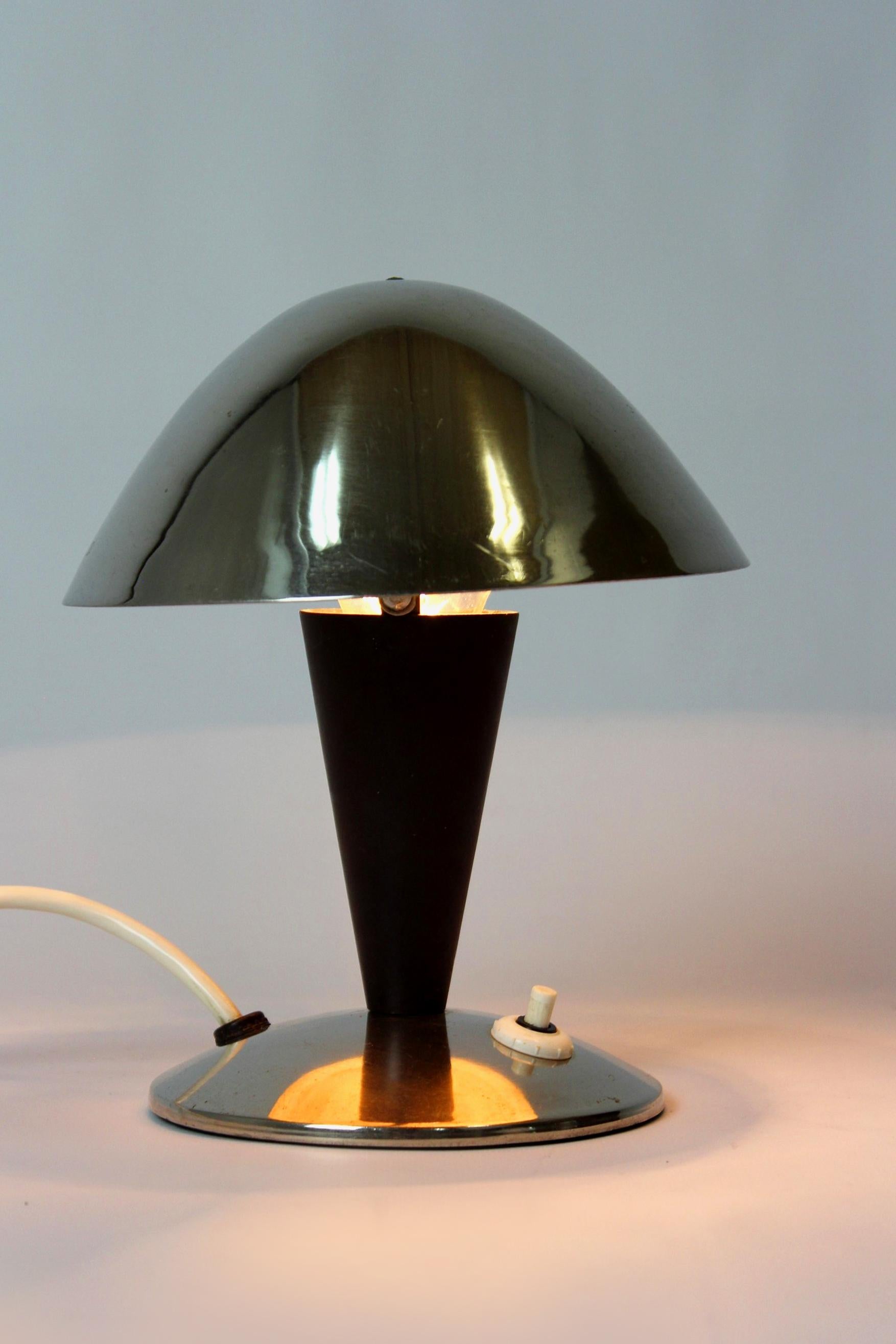 Bauhaus Style Chrome Table Lamp from Esc, 1940s In Good Condition In Żory, PL