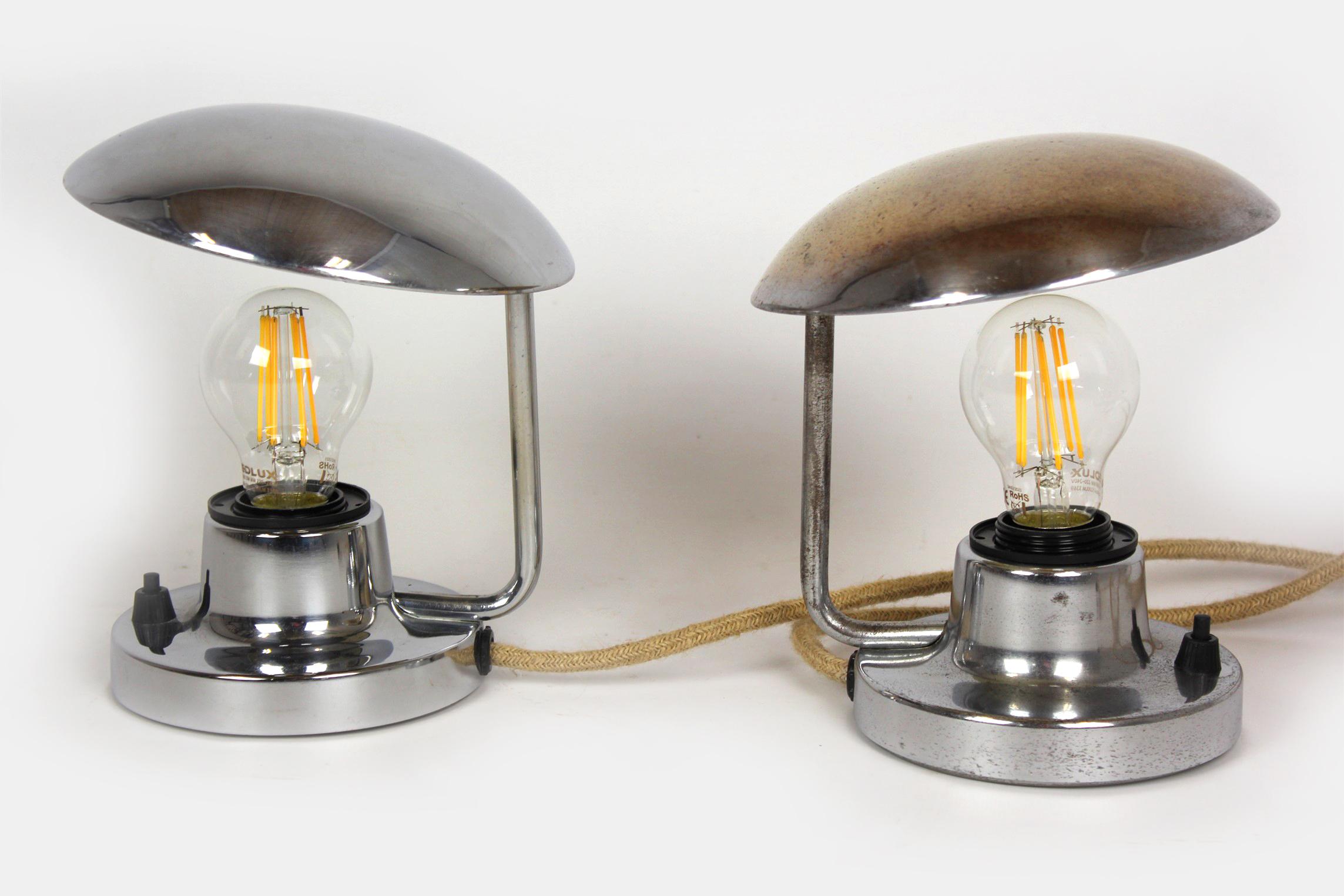 Set von 2 verchromten Tischlampen im Bauhaus-Stil aus Napako, 1940er Jahre im Angebot 5