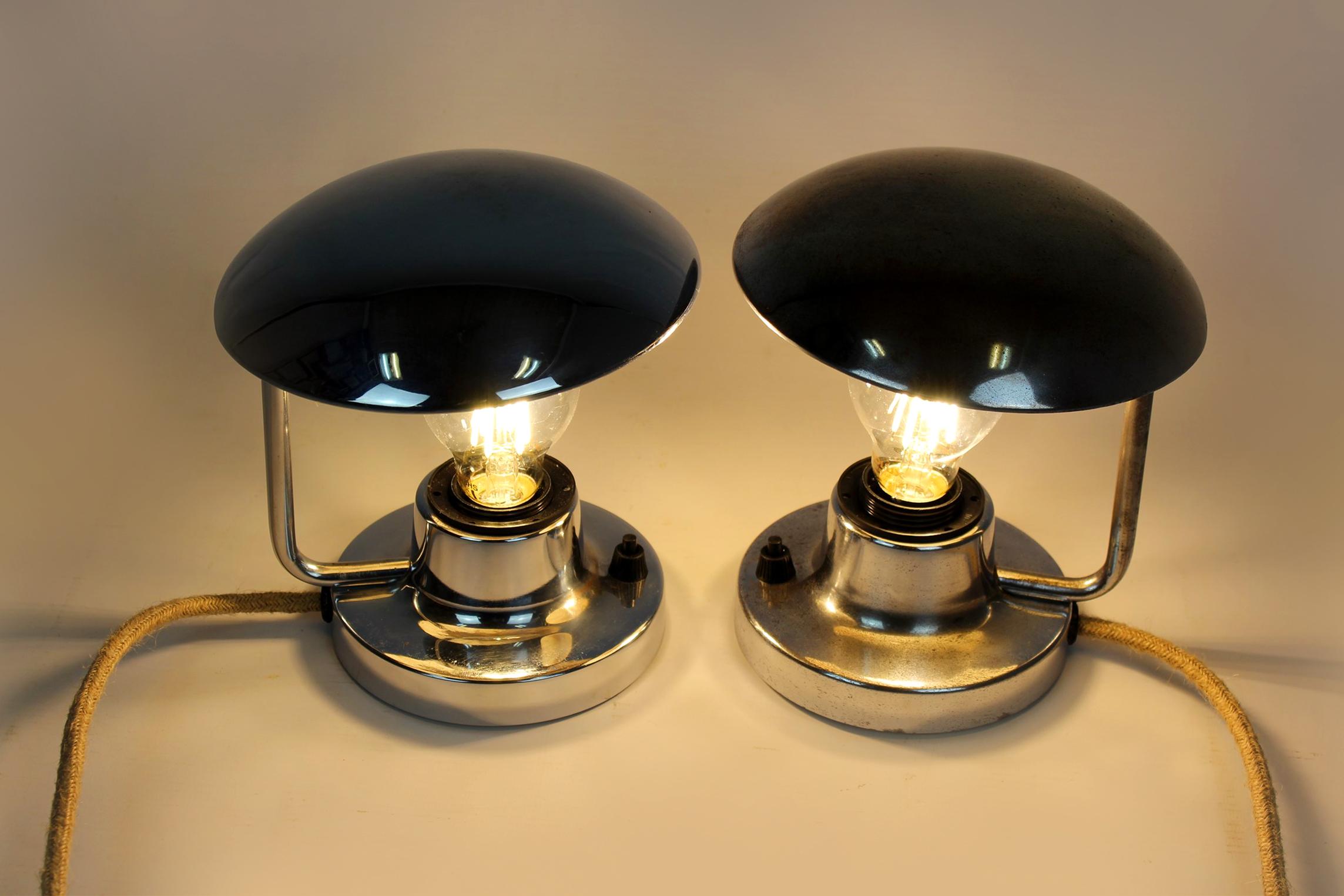 Set von 2 verchromten Tischlampen im Bauhaus-Stil aus Napako, 1940er Jahre im Angebot 8