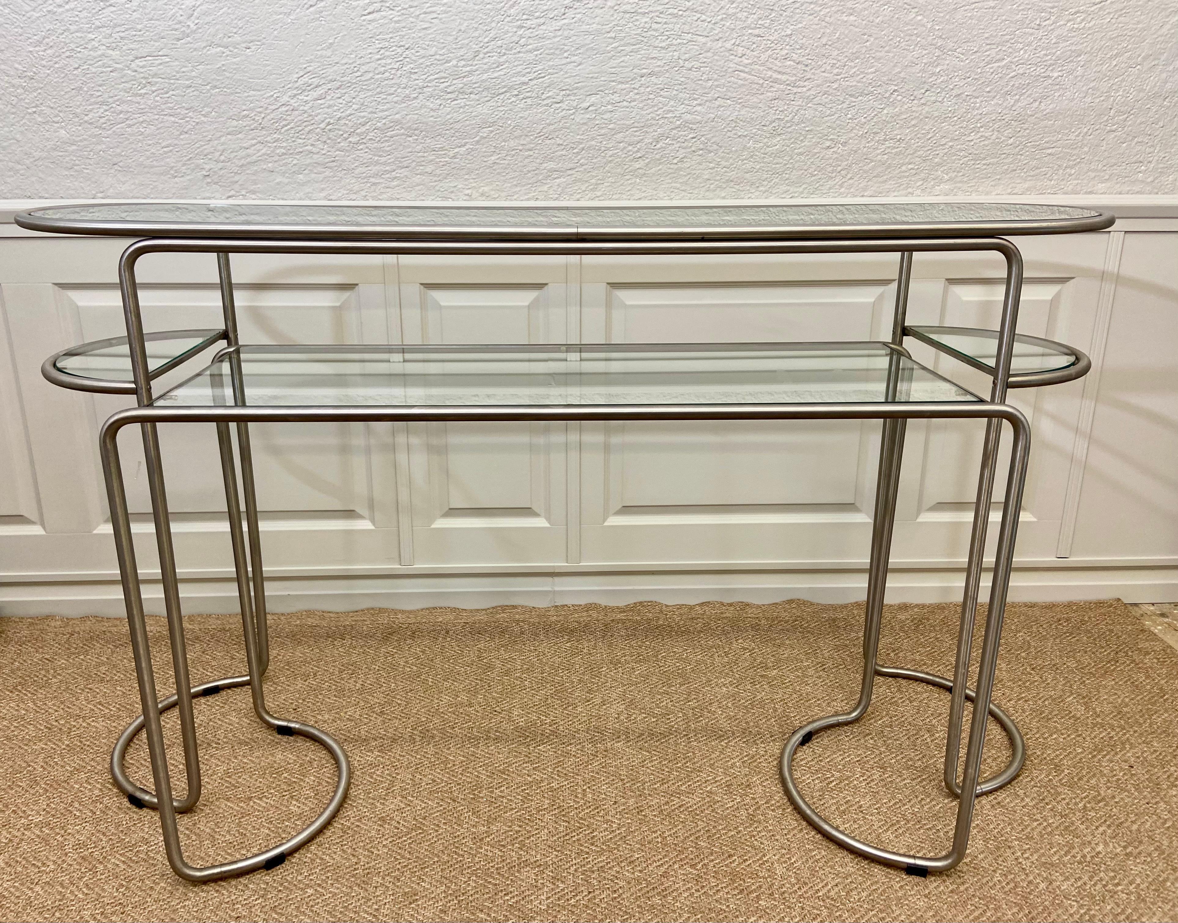 Bauhaus Style Console Table Set with Glass Shelves on Tubular Metal Frame For Sale 3