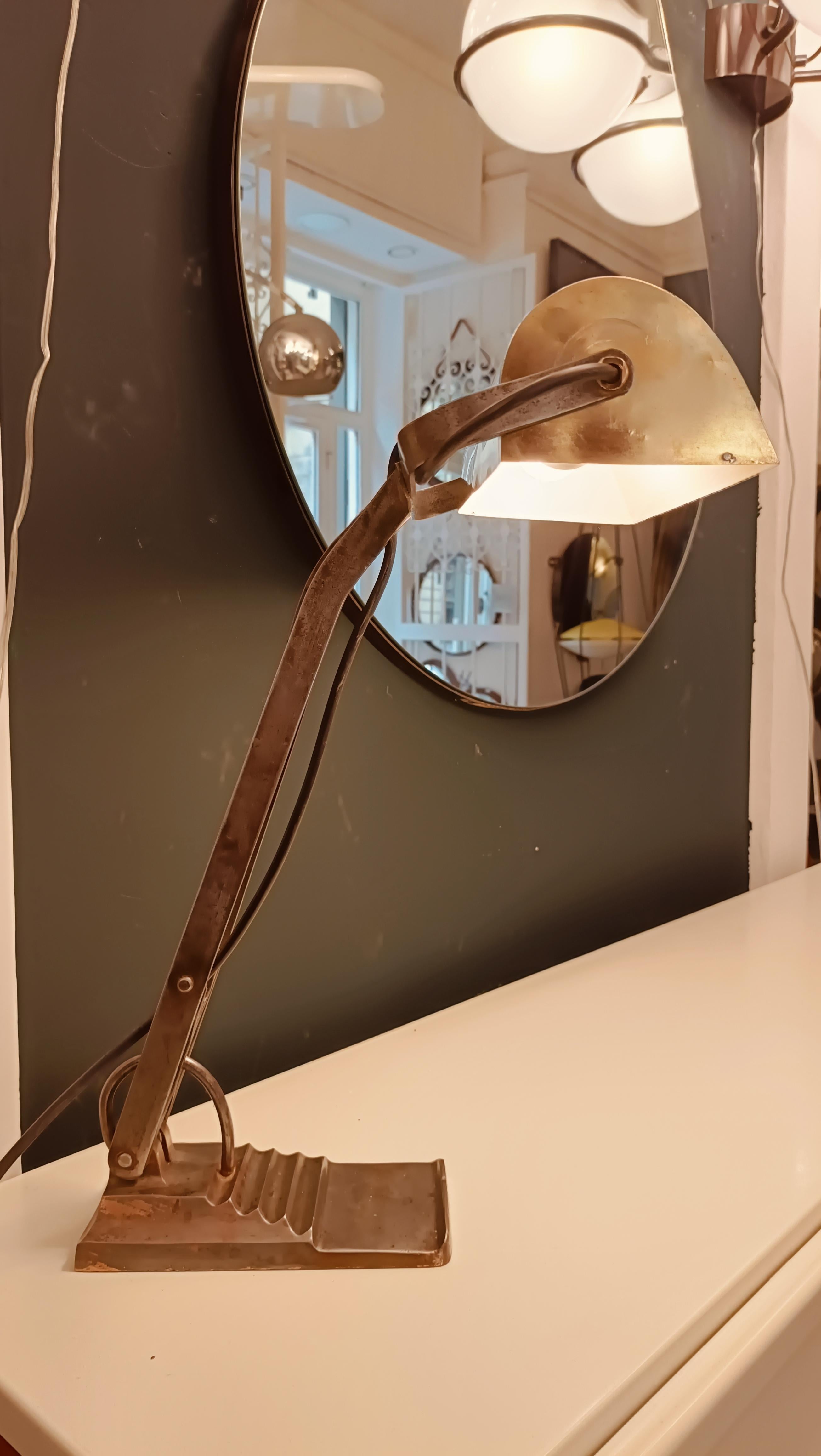 Lámpara de escritorio estilo Bauhaus, Italia años 40 Metal en venta