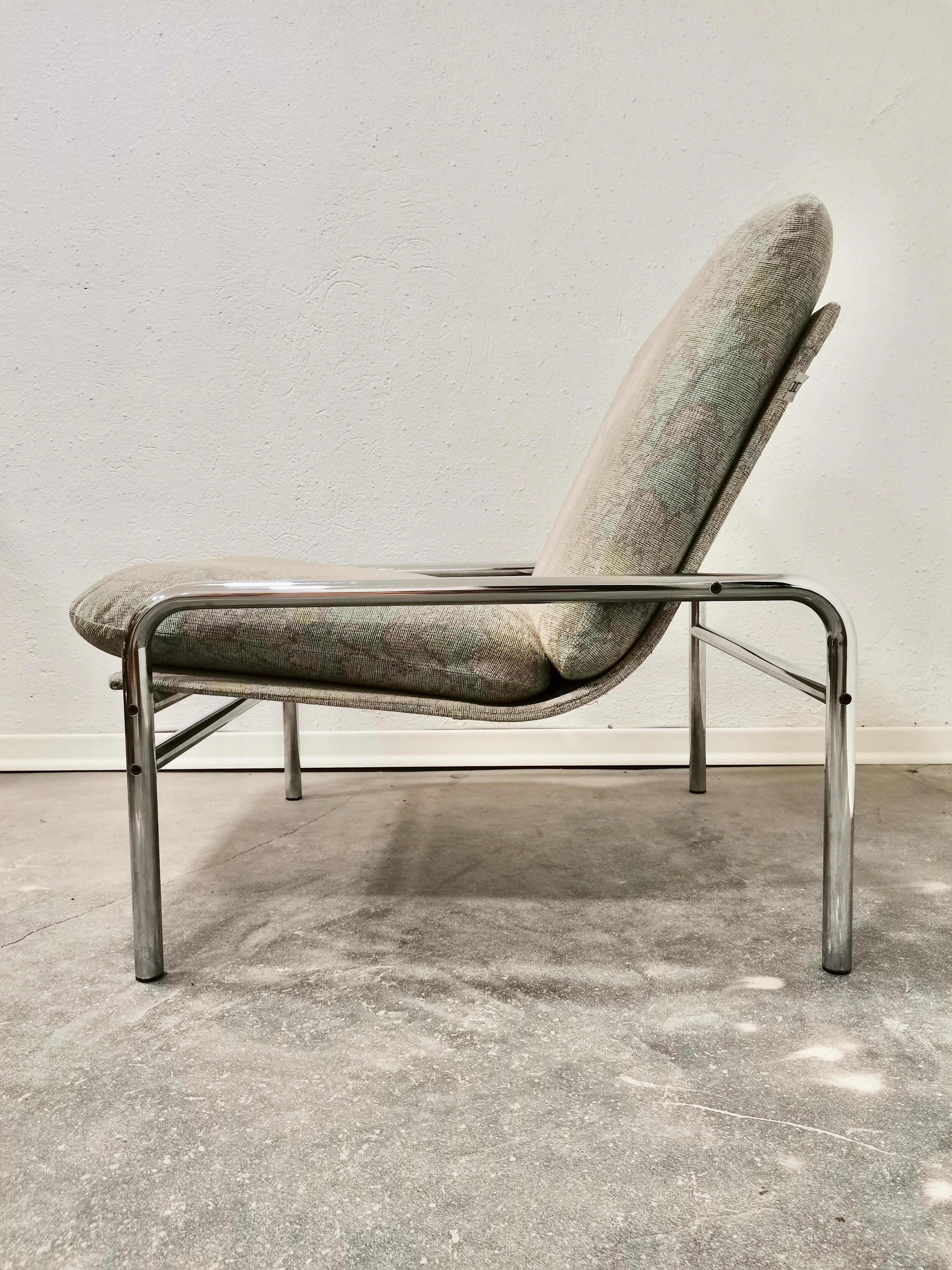 Bauhaus style Lounge Chair, 1980s In Good Condition For Sale In Ljubljana, SI