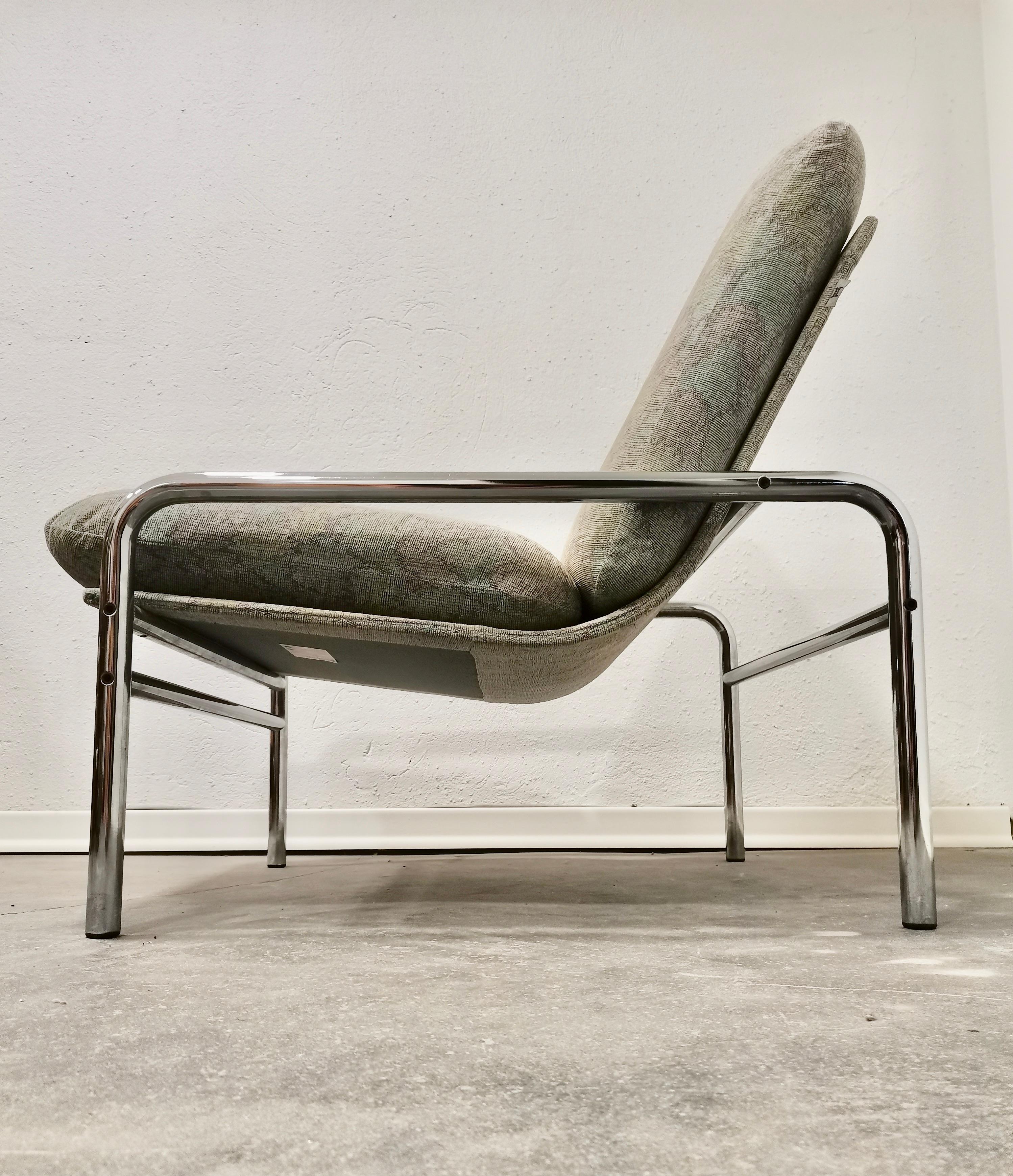 Late 20th Century Bauhaus style Lounge Chair, 1980s For Sale