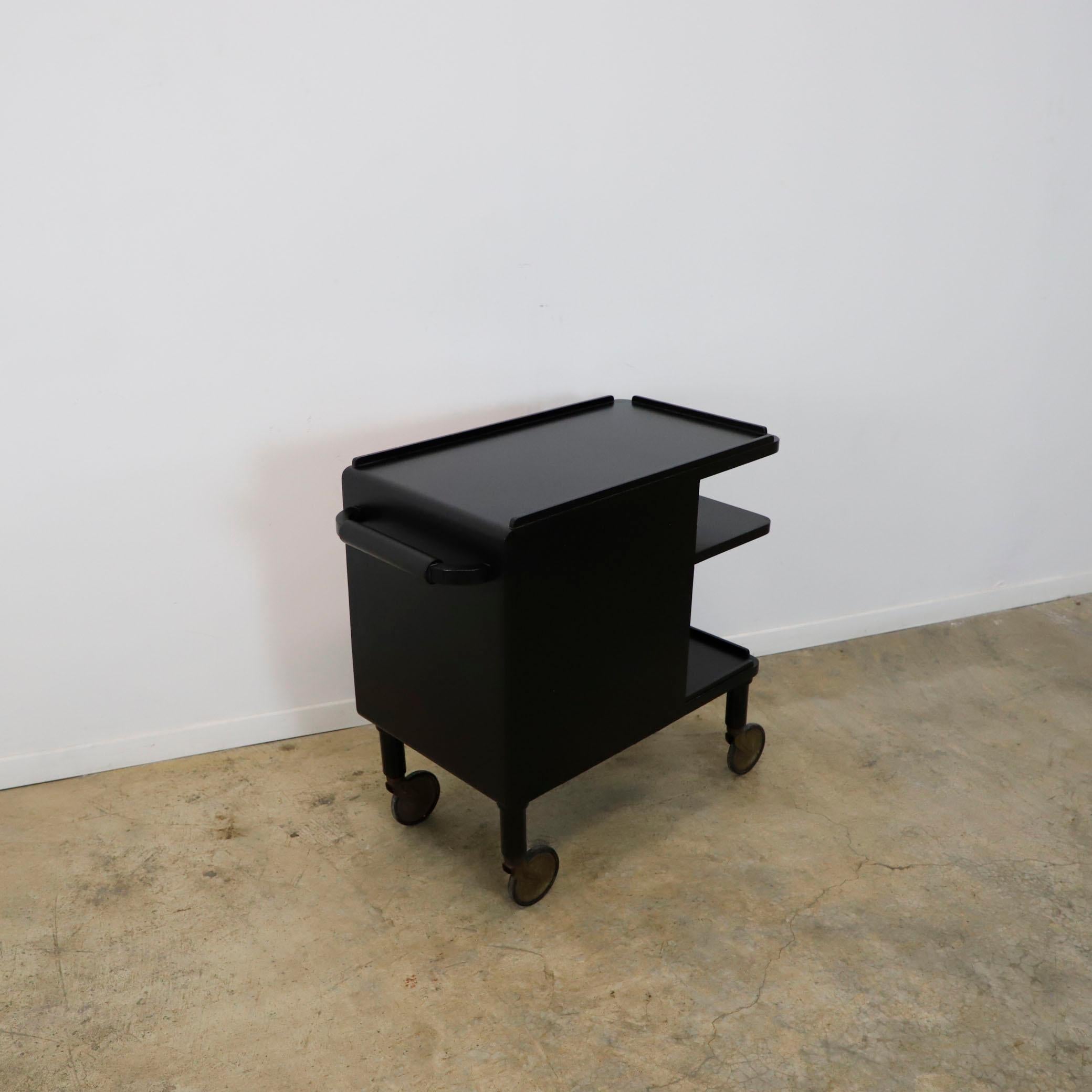 Servierwagen im Bauhaus-Stil (Holz) im Angebot