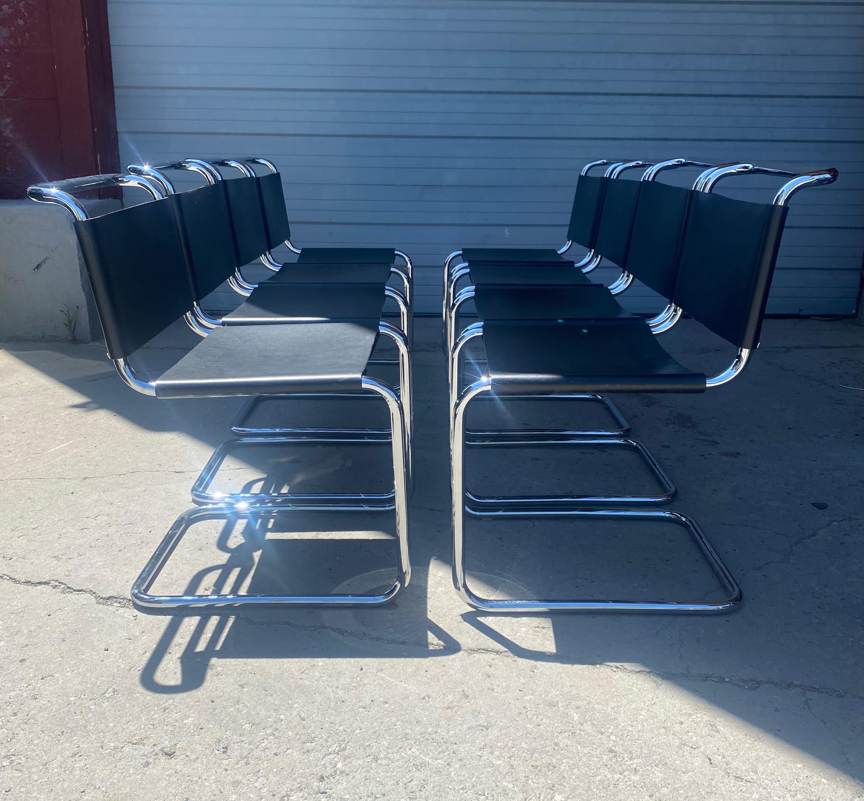 Ufficio Tecnico, Knoll’s own team of engineers and designers, created this cantilevered tubular metal chair in 1971 and called it the Spoleto.

The Bauhaus inspired chairs are upholstered in thick cowhide leather with strings on the back ,,