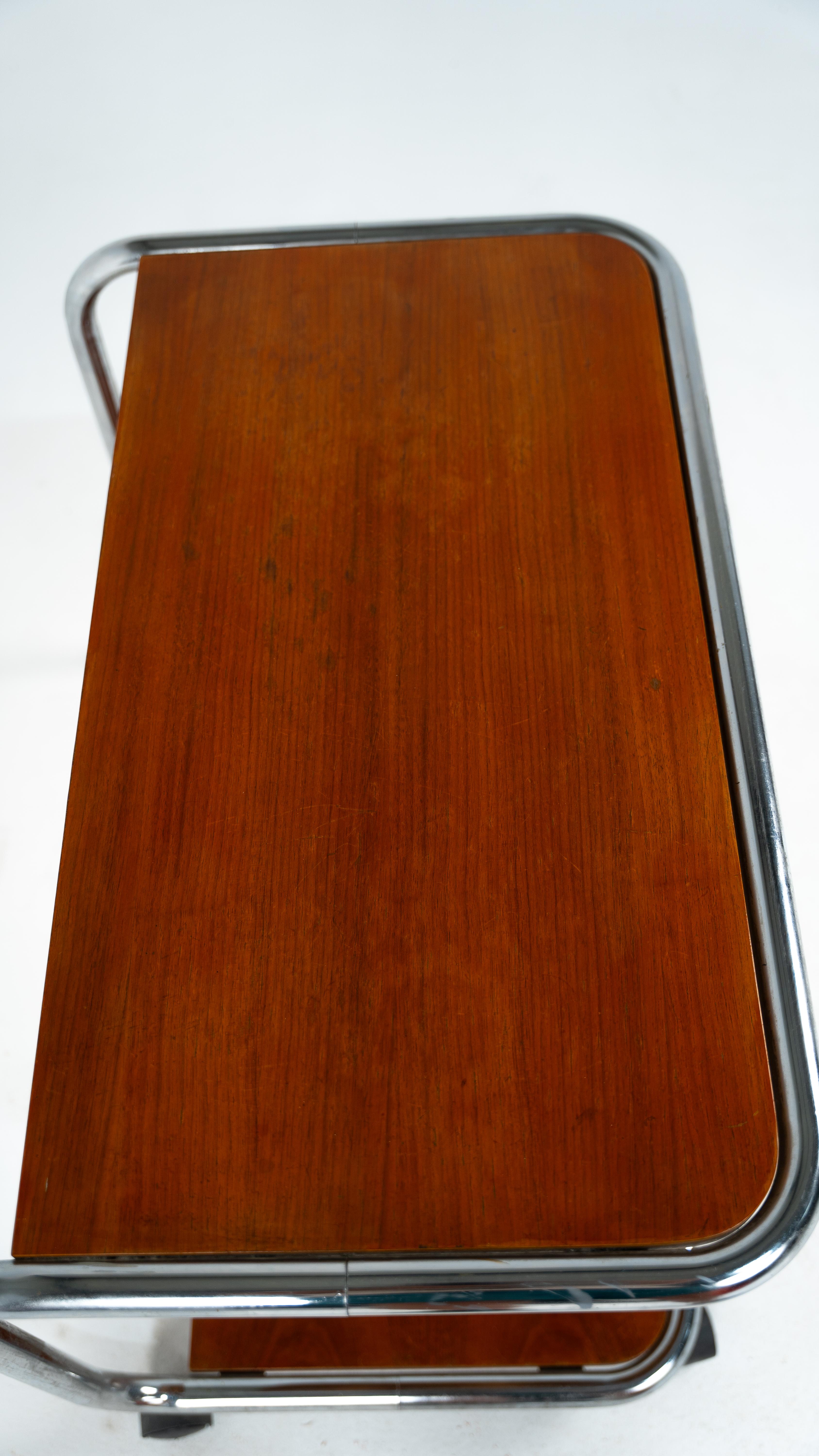 Mid-Century Modern Bauhaus style side table 70s made in Yugoslavia For Sale