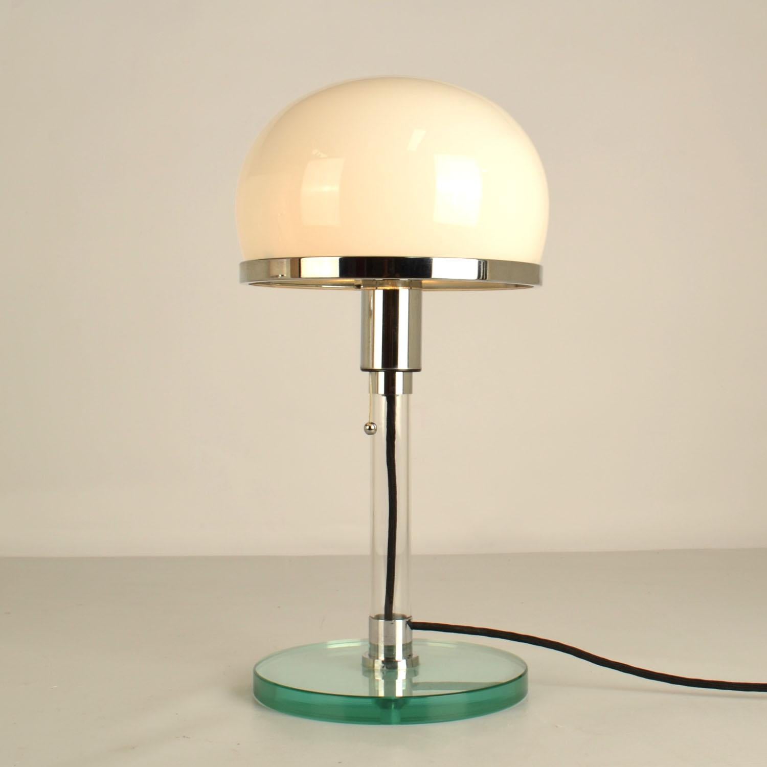 Bauhaus style Table Lamp designed by Wilhelm Wagenfeld For Sale 2