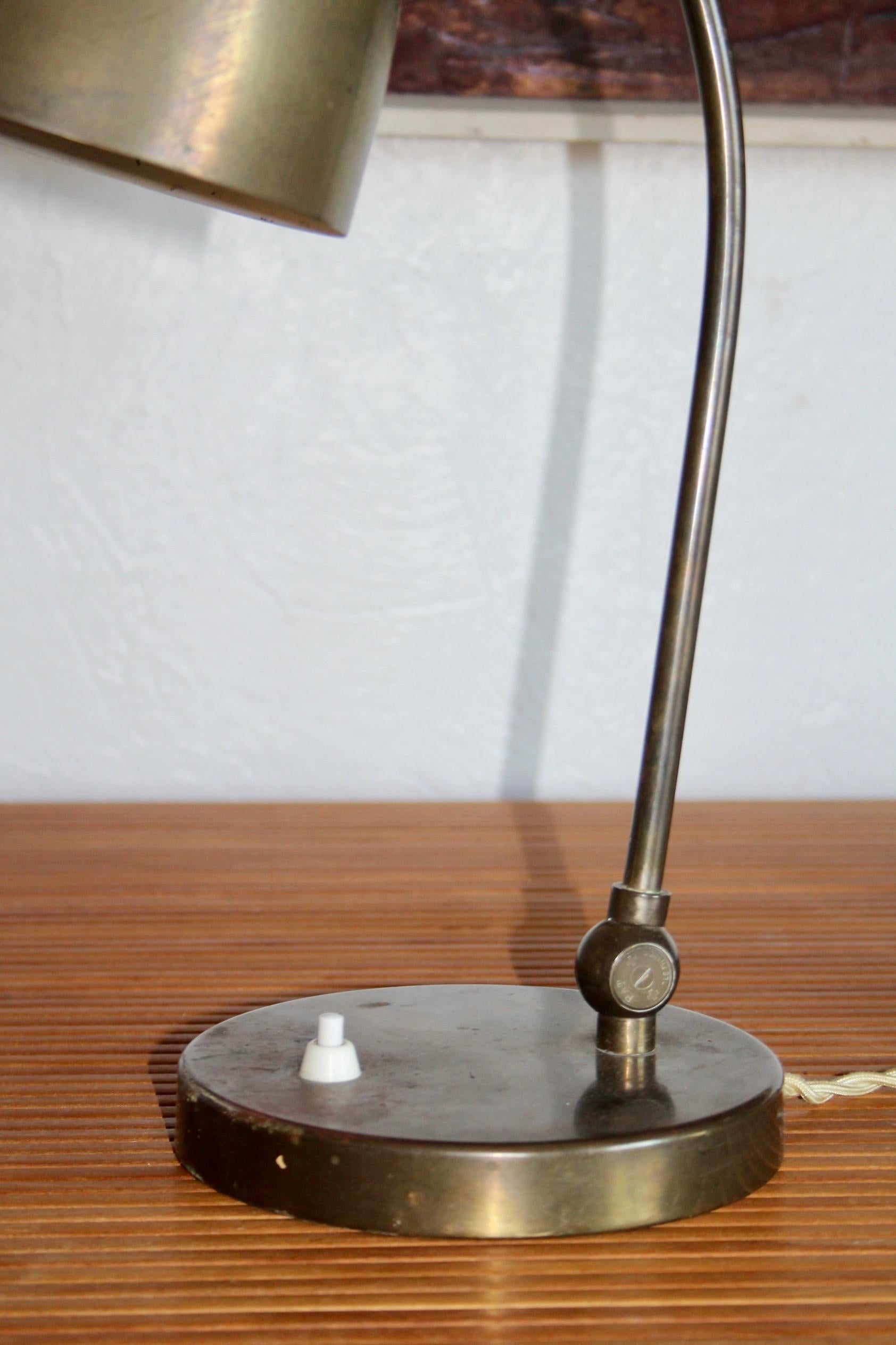 Mid-20th Century Bauhaus style table lamp For Sale