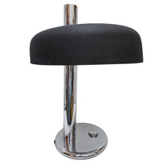 Bauhaus Style Table Lamp Model 7603 designed by Heinz Pfaender for Hillebrand