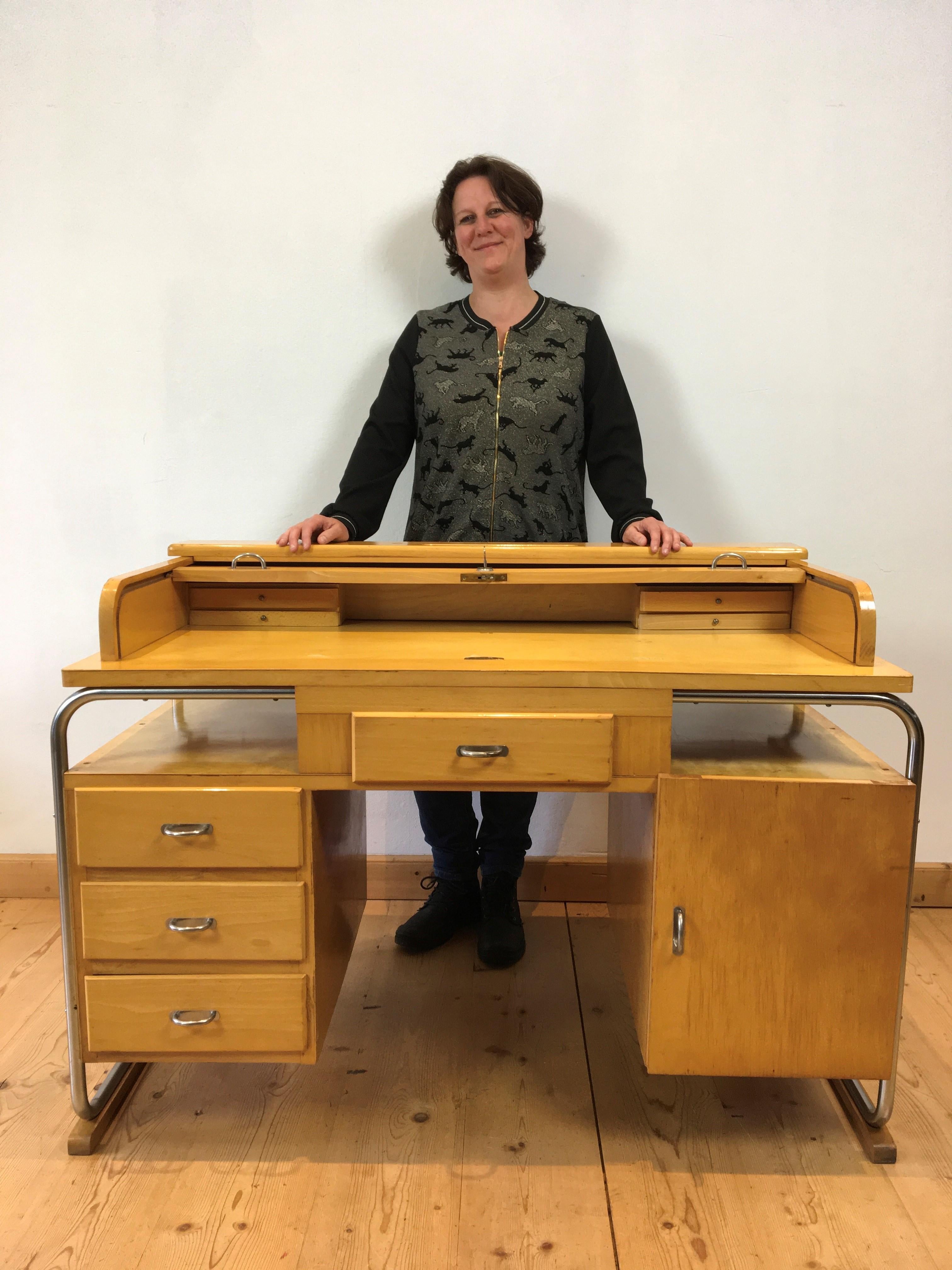 Bauhaus Style Tambour Desk of Wood and Chrome 14