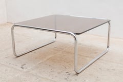 Bauhaus-Stil:: Thonet Chrom und Rauchglas Couchtisch:: 1970er Jahre