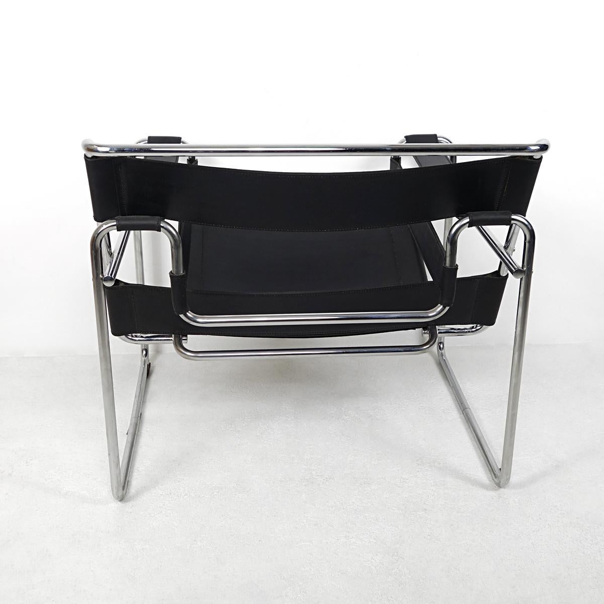 Bauhaus Style Wassily Chair by Marcel Breuer for Knoll International In Good Condition For Sale In Doornspijk, NL