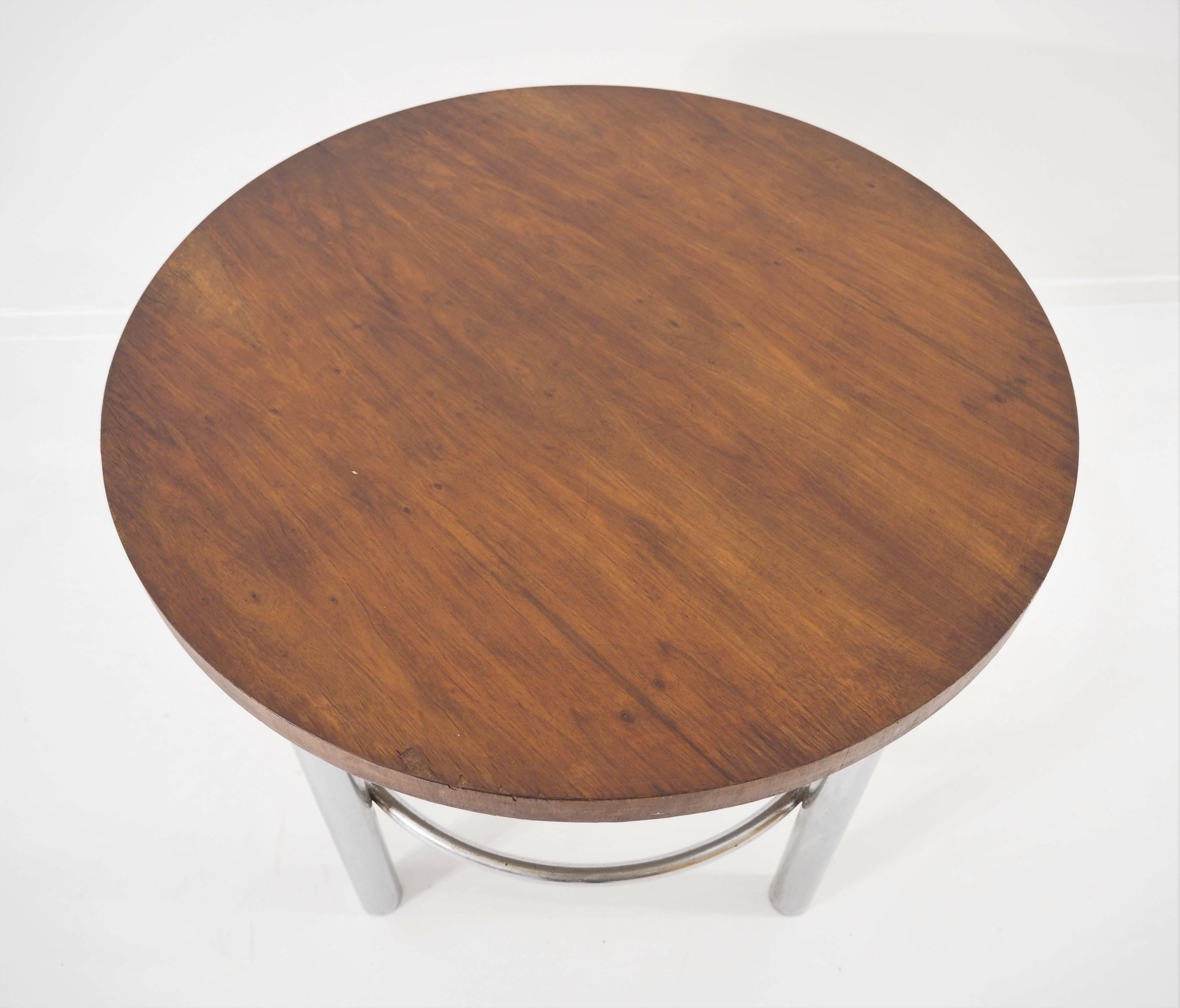 Bauhaus Table by Robert Slezak, 1930s In Fair Condition For Sale In Bielsko Biala, slaskie