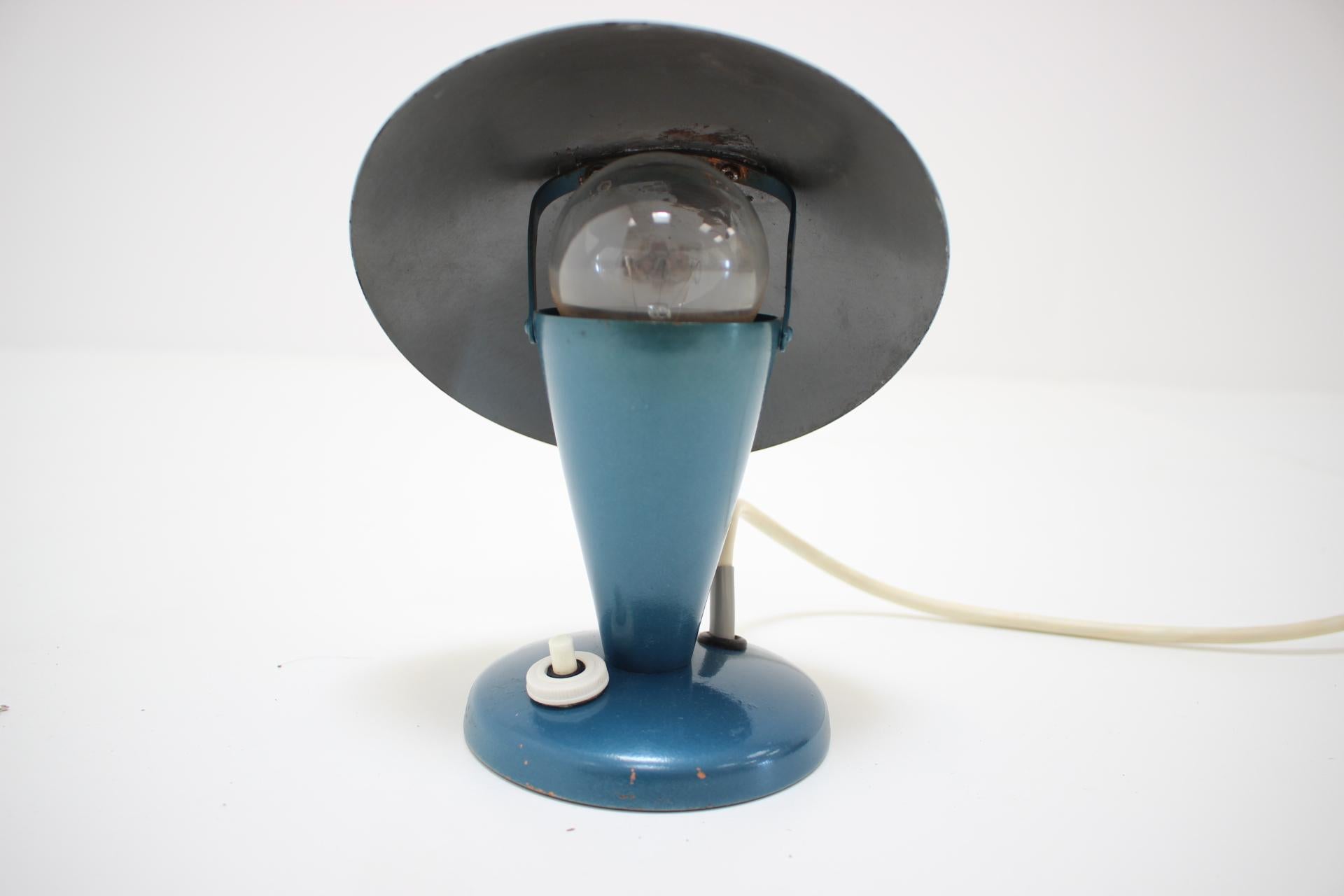 Tchèque Lampe de bureau Bauhaus avec abat-jour souple, années 1930 en vente