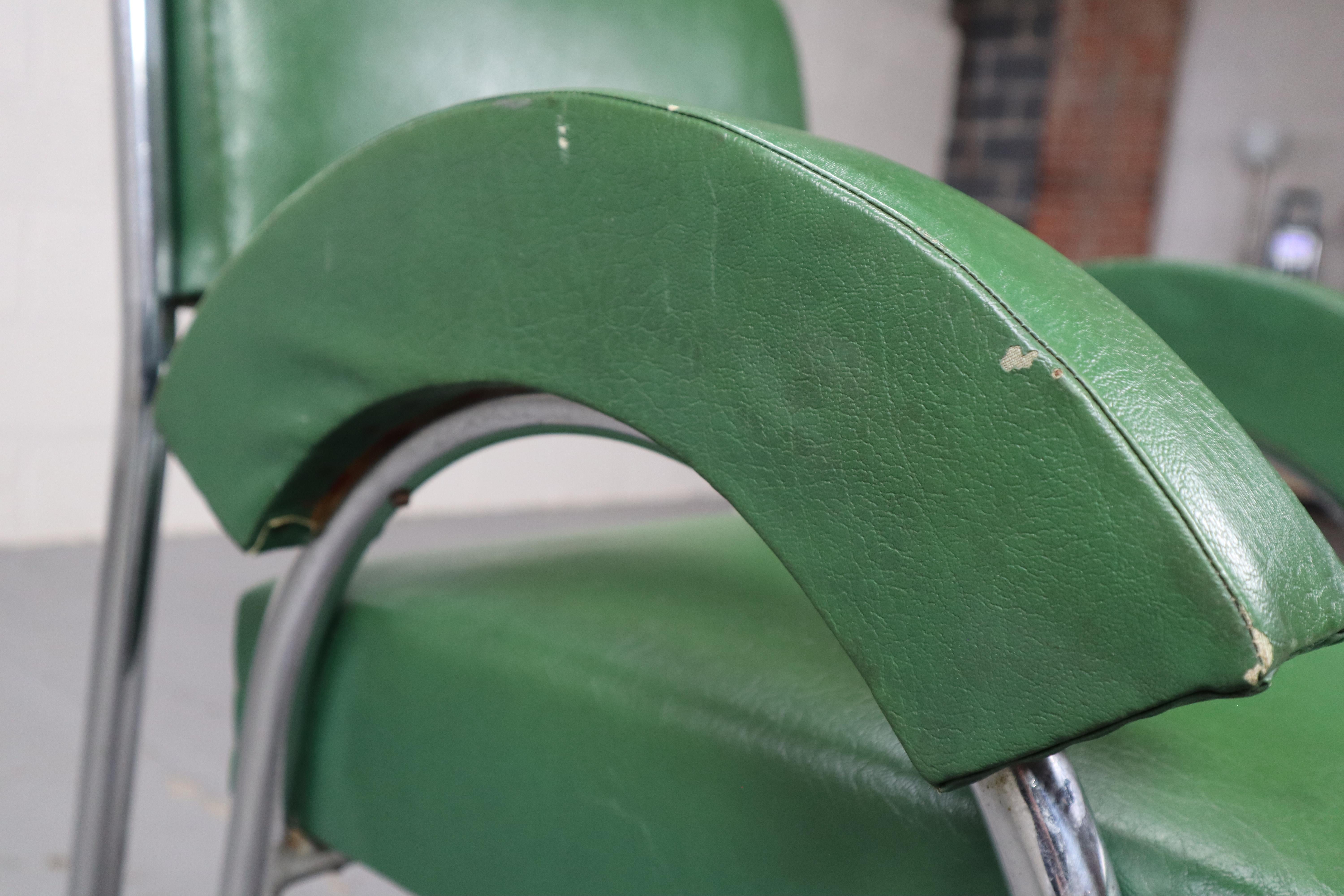 Bauhaus tubular cantilever chair, 1930's For Sale 13