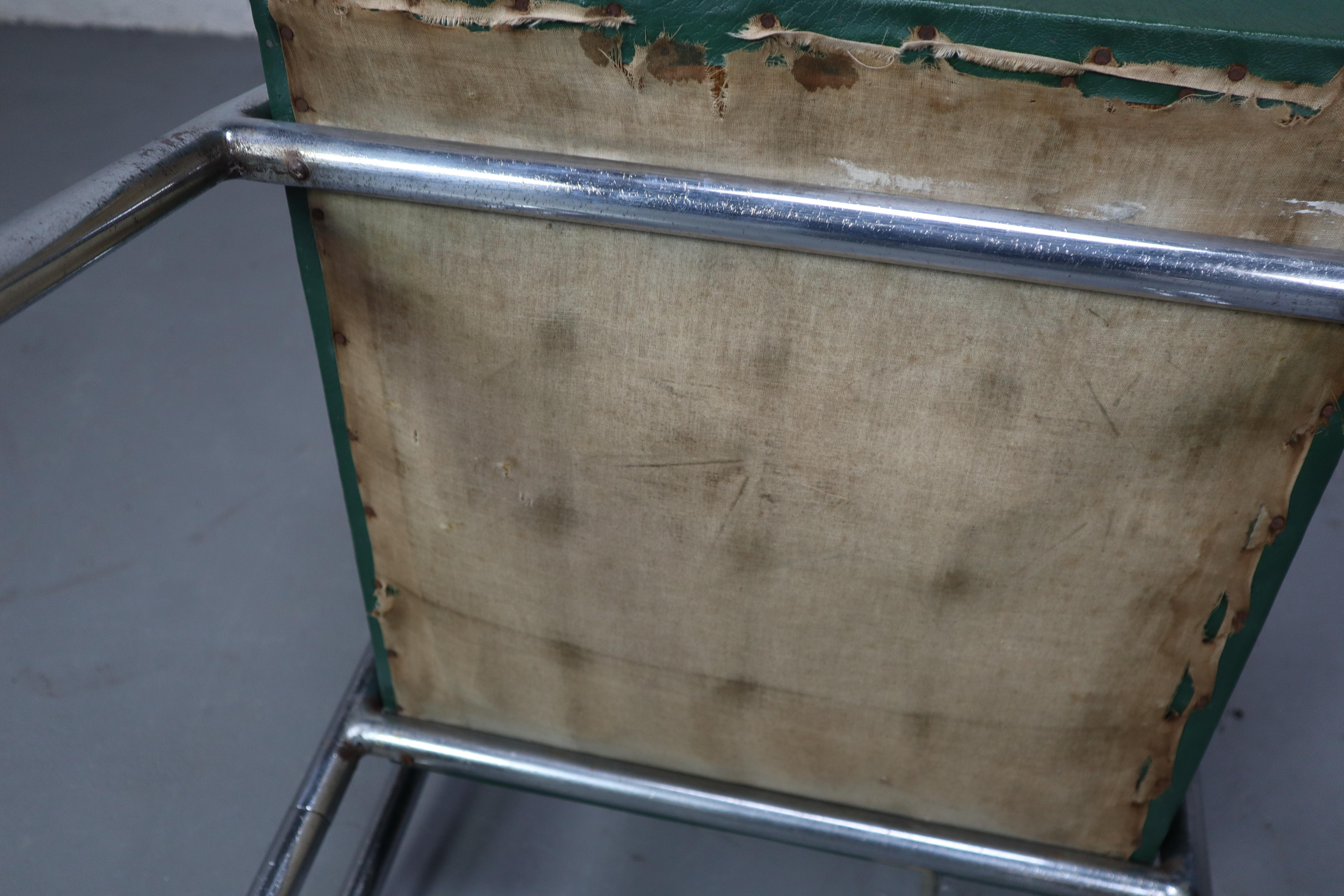 Bauhaus tubular cantilever chair, 1930's For Sale 2