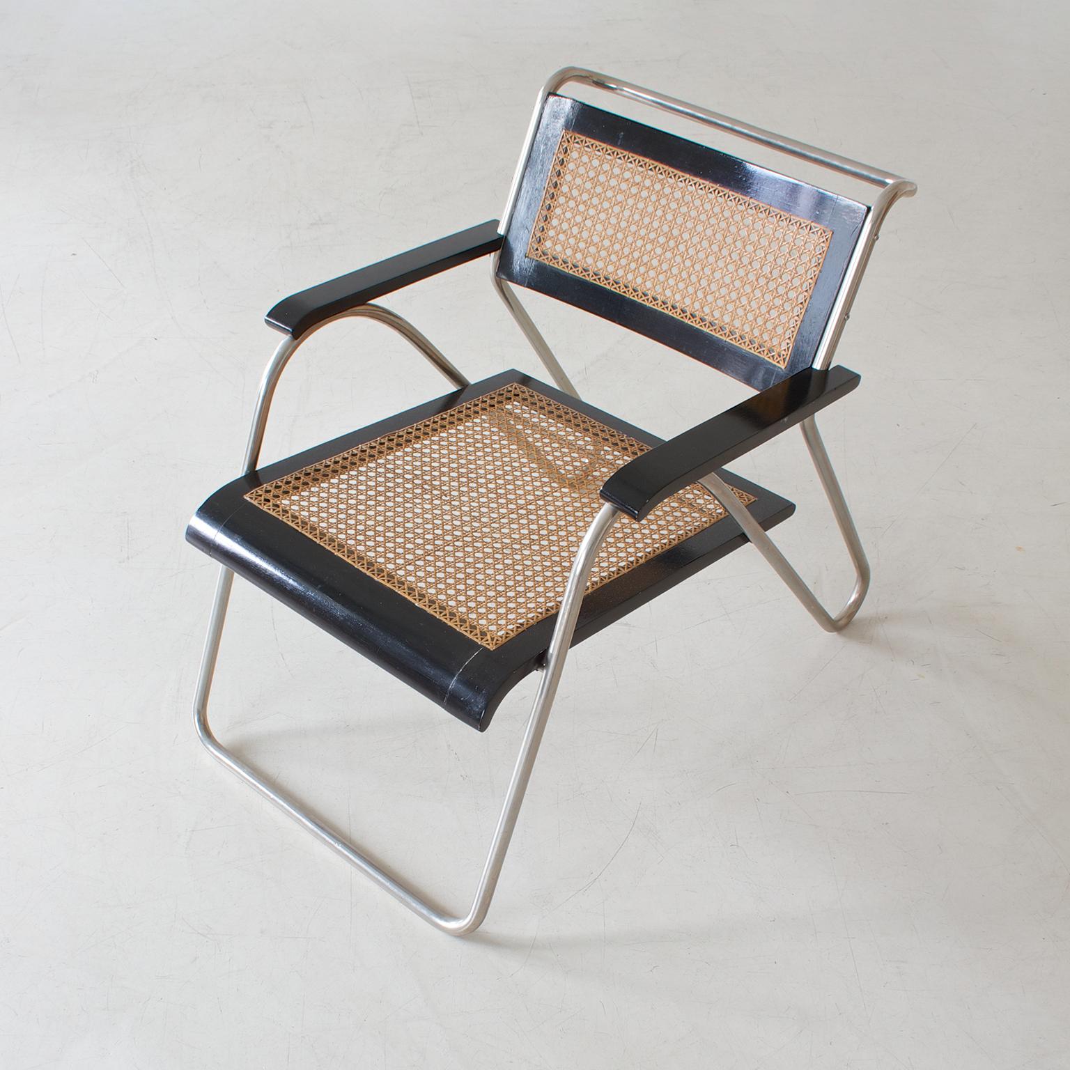Bauhaus-Sessel aus Stahlrohr von Erich Dieckmann, schwarz lackiertes Holz, 1931 (Beschichtet)