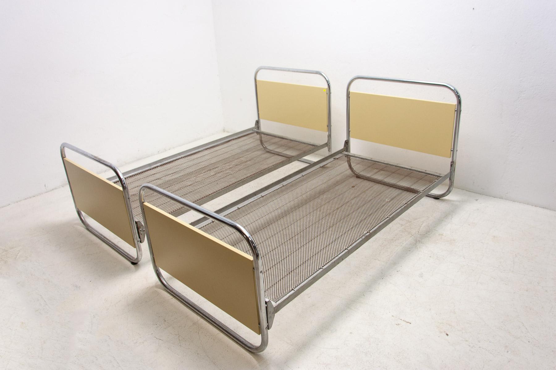 bauhaus bed frame