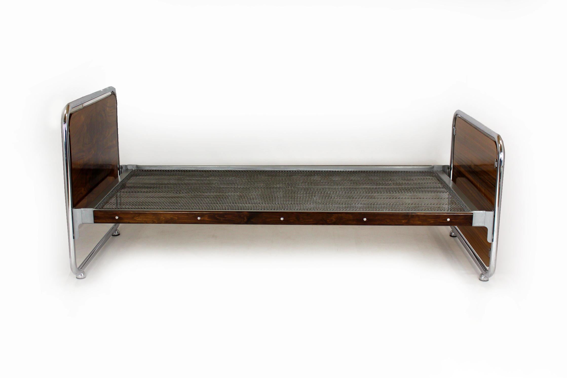 Bauhaus Tubular Steel Beds, 1940s, Set of 2 For Sale 4