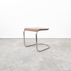 Tabouret en porte-à-faux en acier tubulaire Bauhaus de Vichr