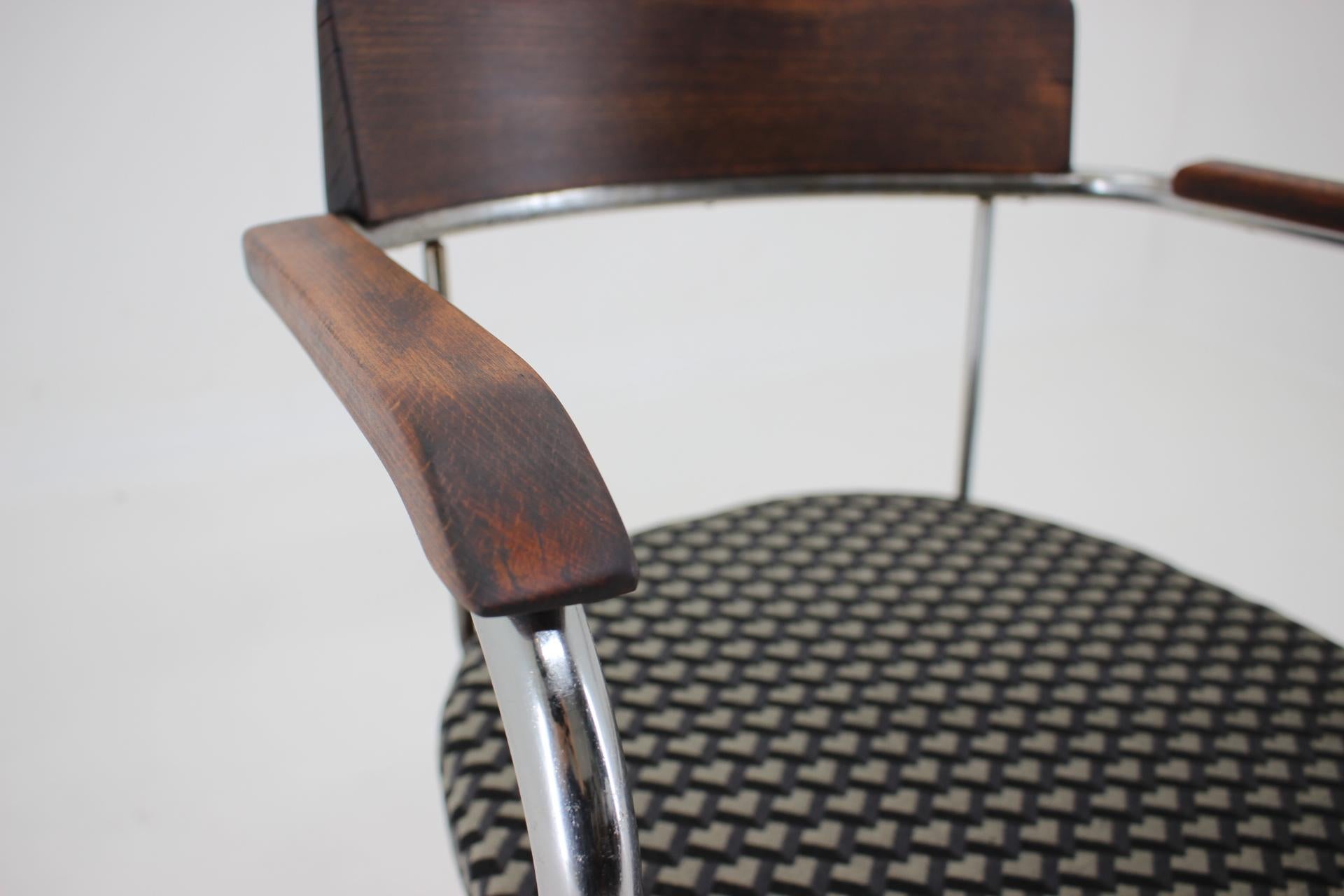 Bauhaus Tubular Steel Chrome Desk Chair 1930s / Czechoslovakia For Sale 1