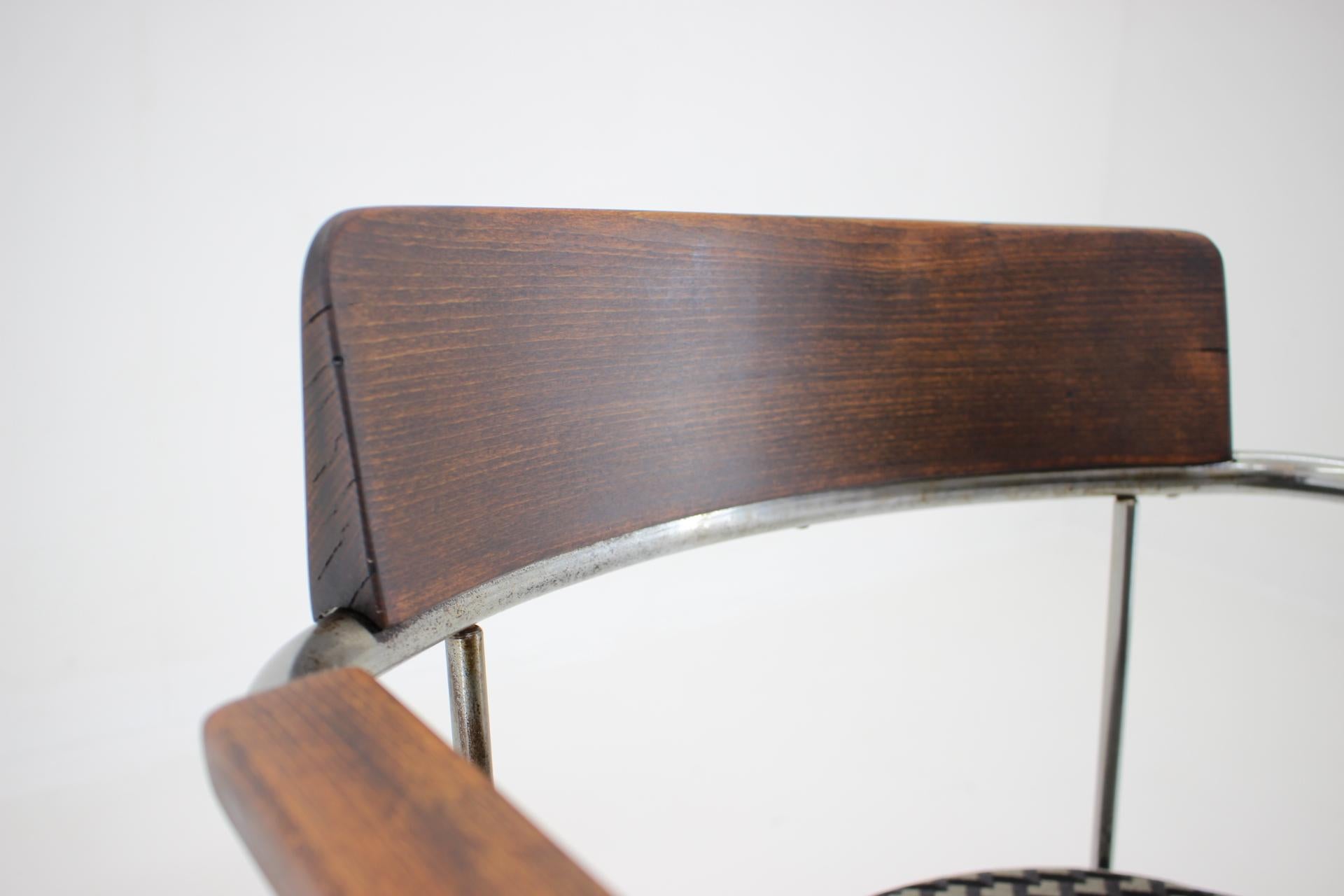 Bauhaus Tubular Steel Chrome Desk Chair 1930s / Czechoslovakia For Sale 2